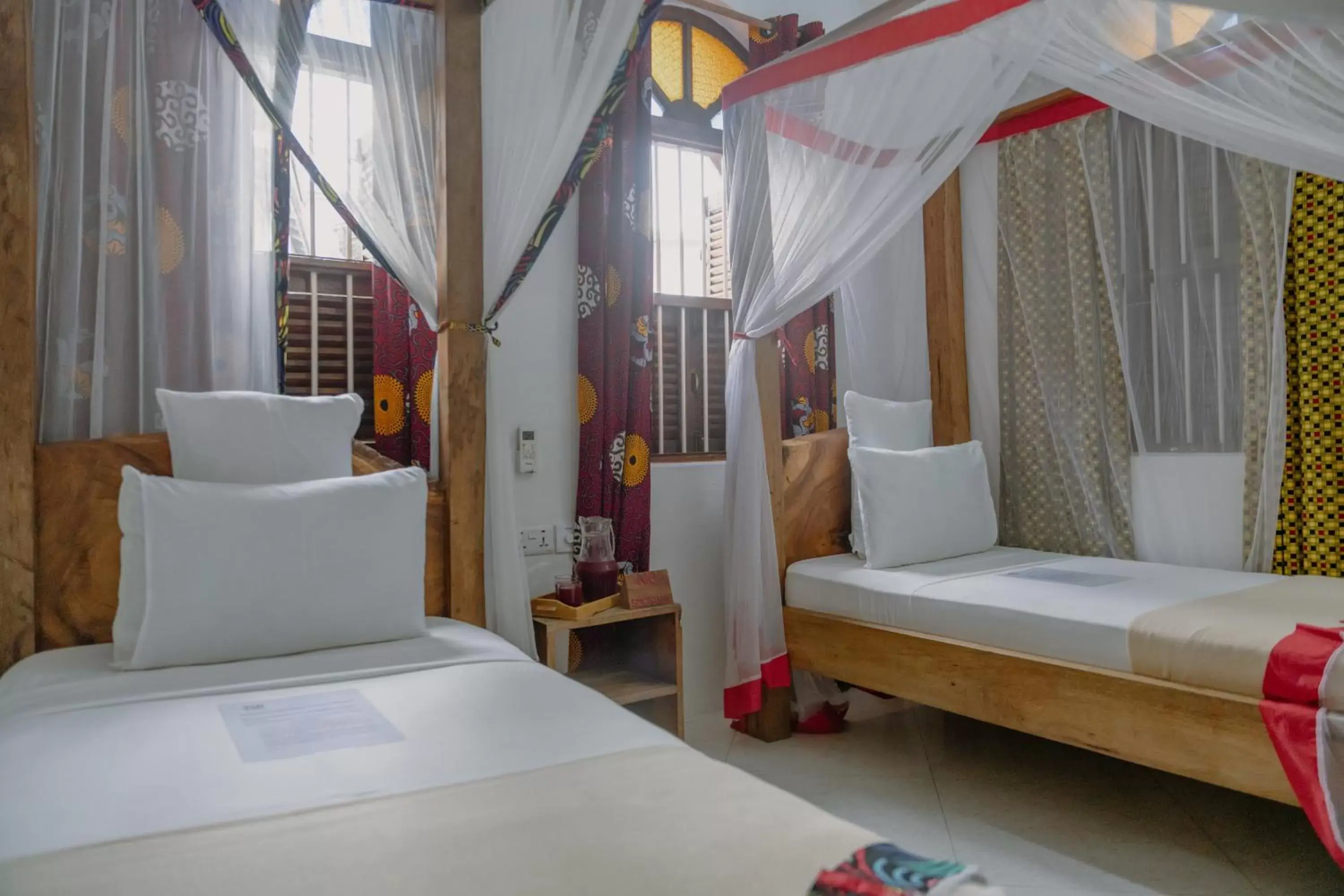 Bedroom, Bed in Shoki Shoki House Stone Town