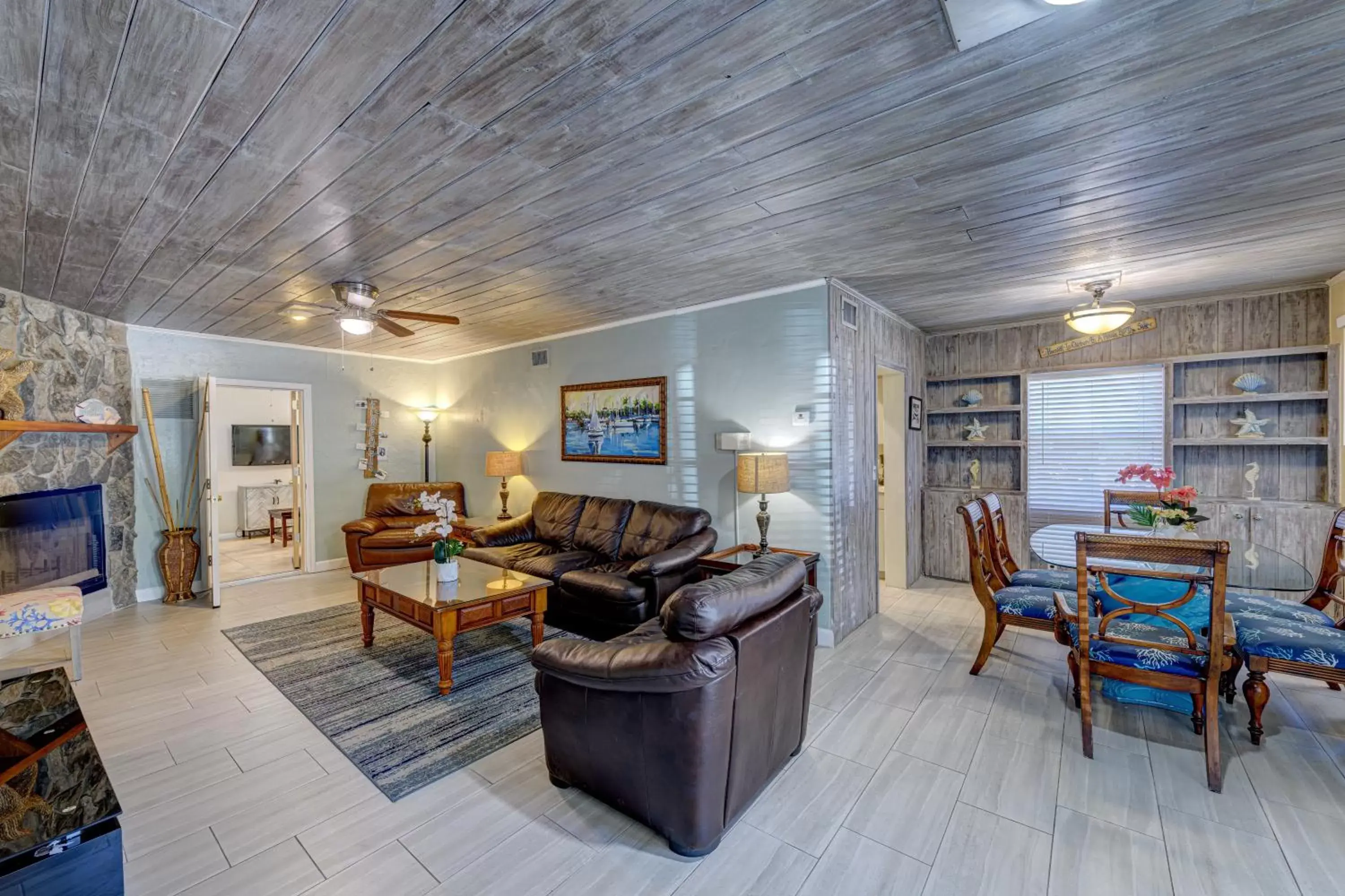 Living room, Seating Area in The Ringling Beach House