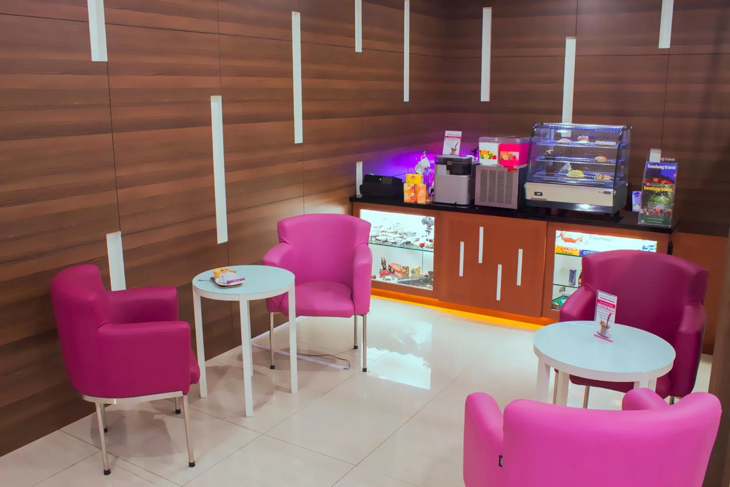 Restaurant/places to eat in favehotel Braga