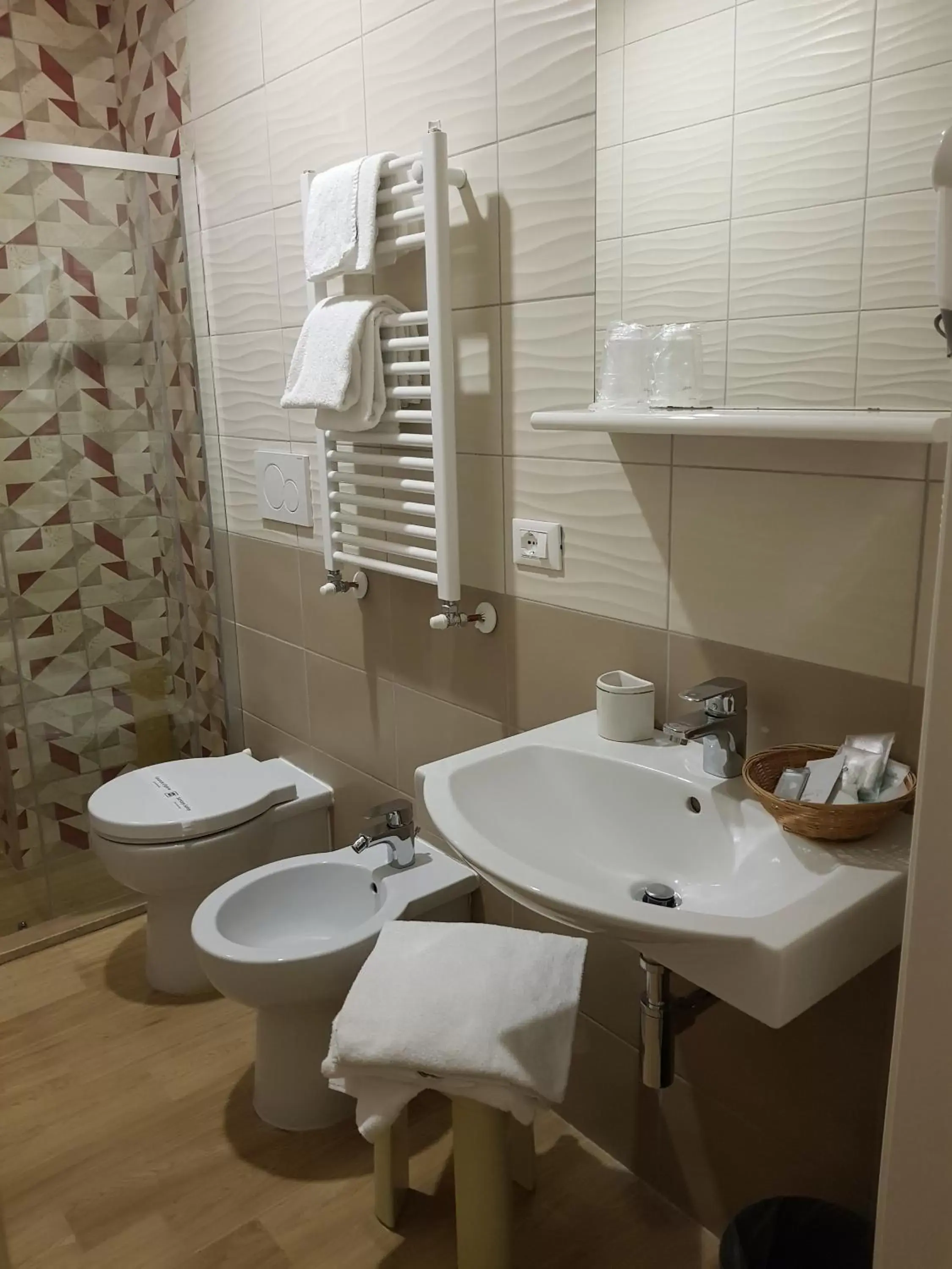 Bathroom in Hotel Villa Aricia