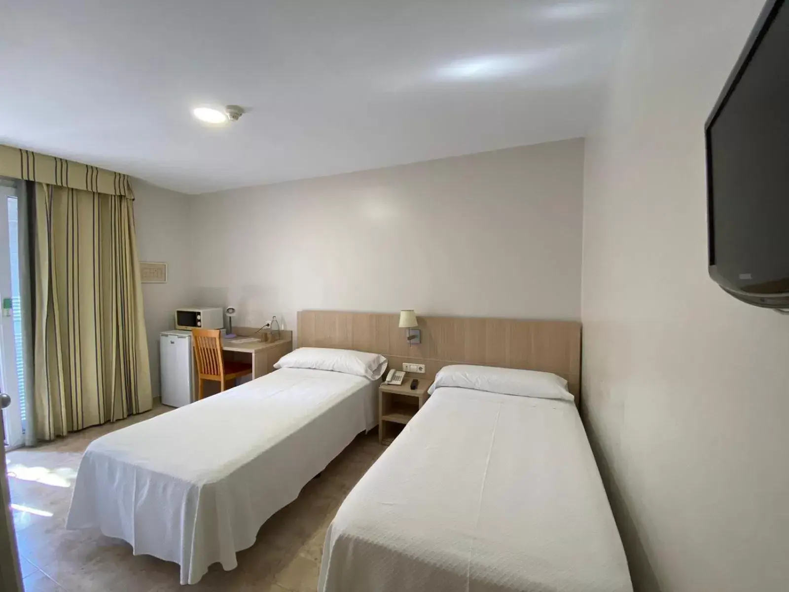 Bedroom, Bed in Aparthotel Solifemar