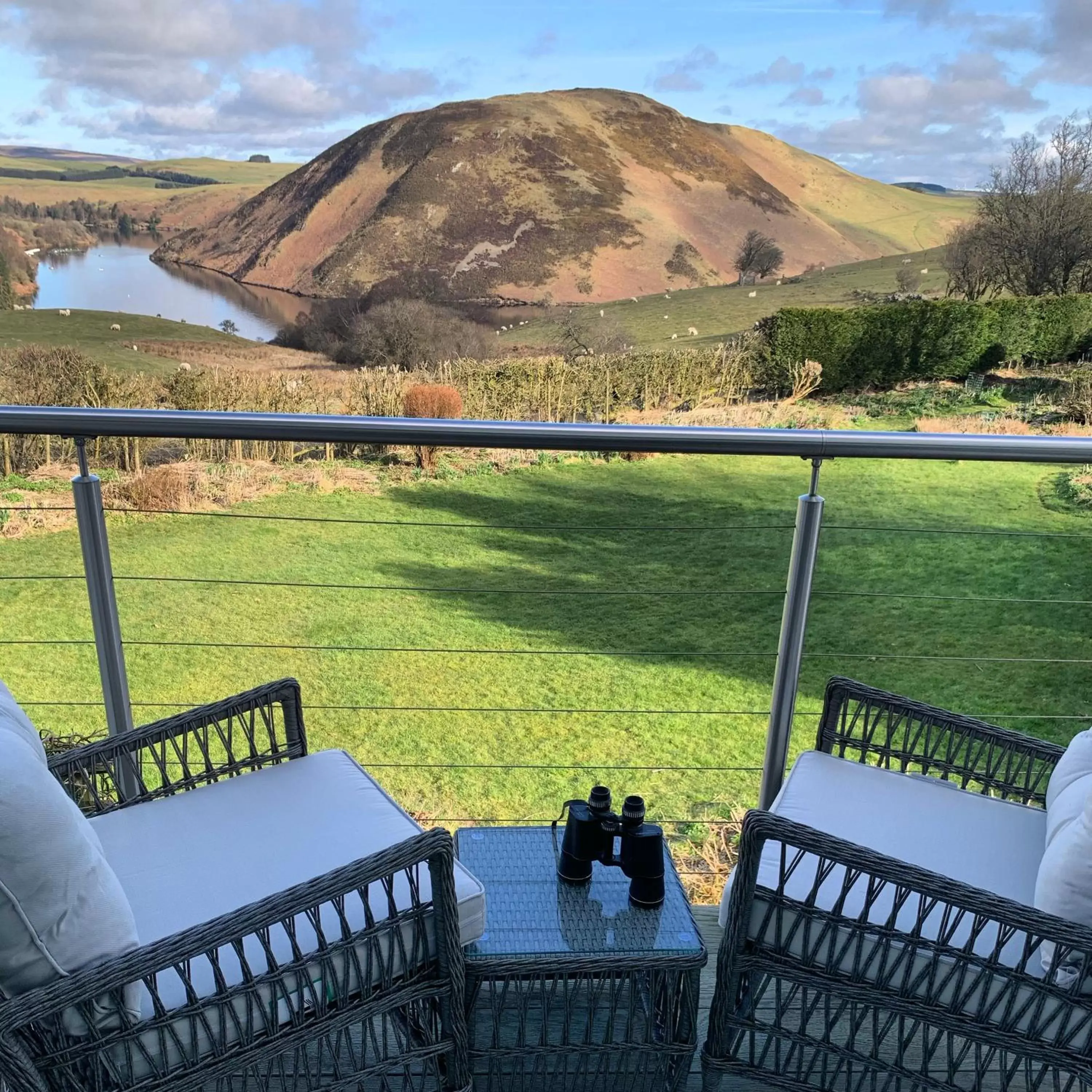 King Room with Balcony in Ty Capel King Room with Balcony in Ty Capel