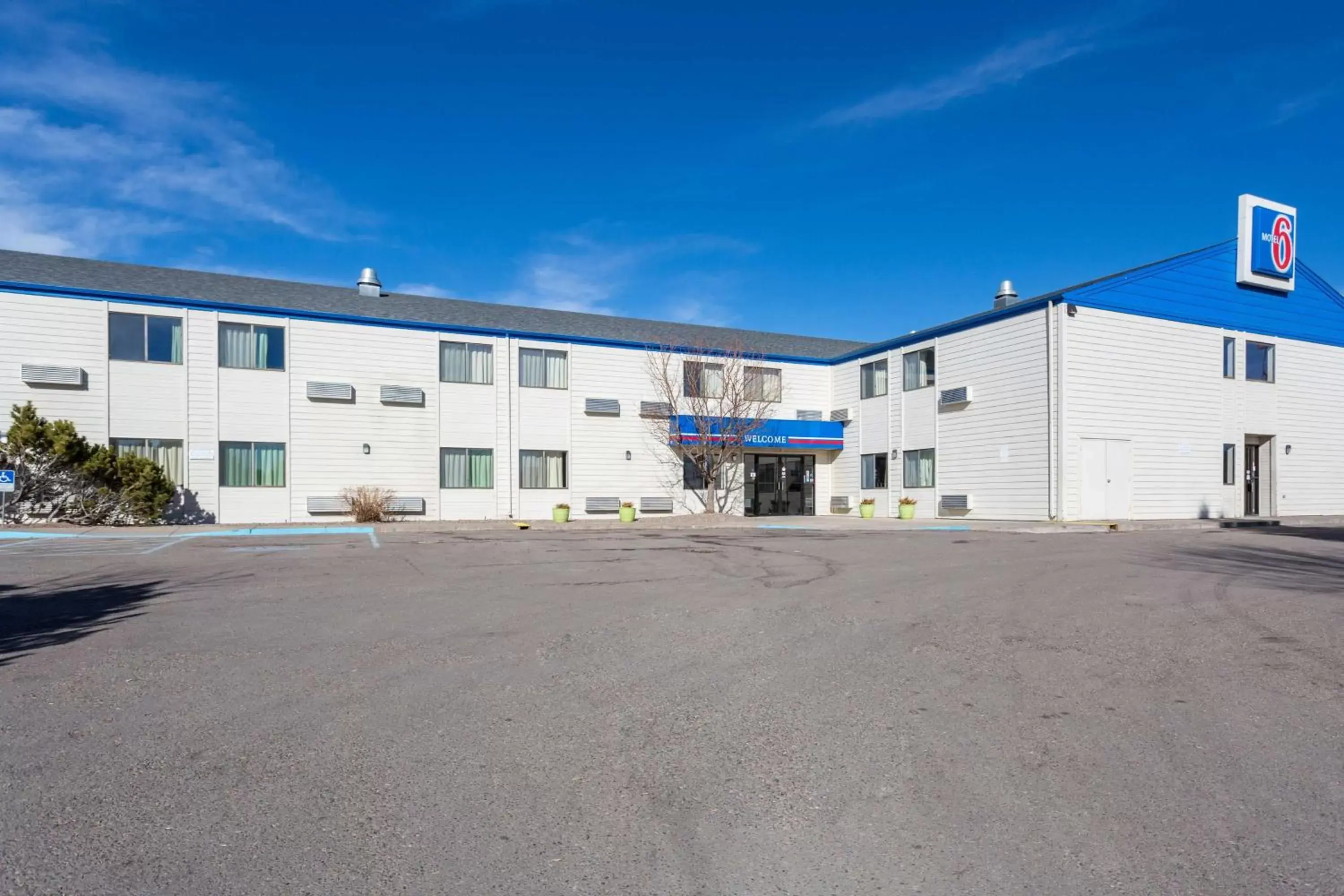 Property building in Motel 6-Great Falls, MT Property building in Motel 6-Great Falls, MT
