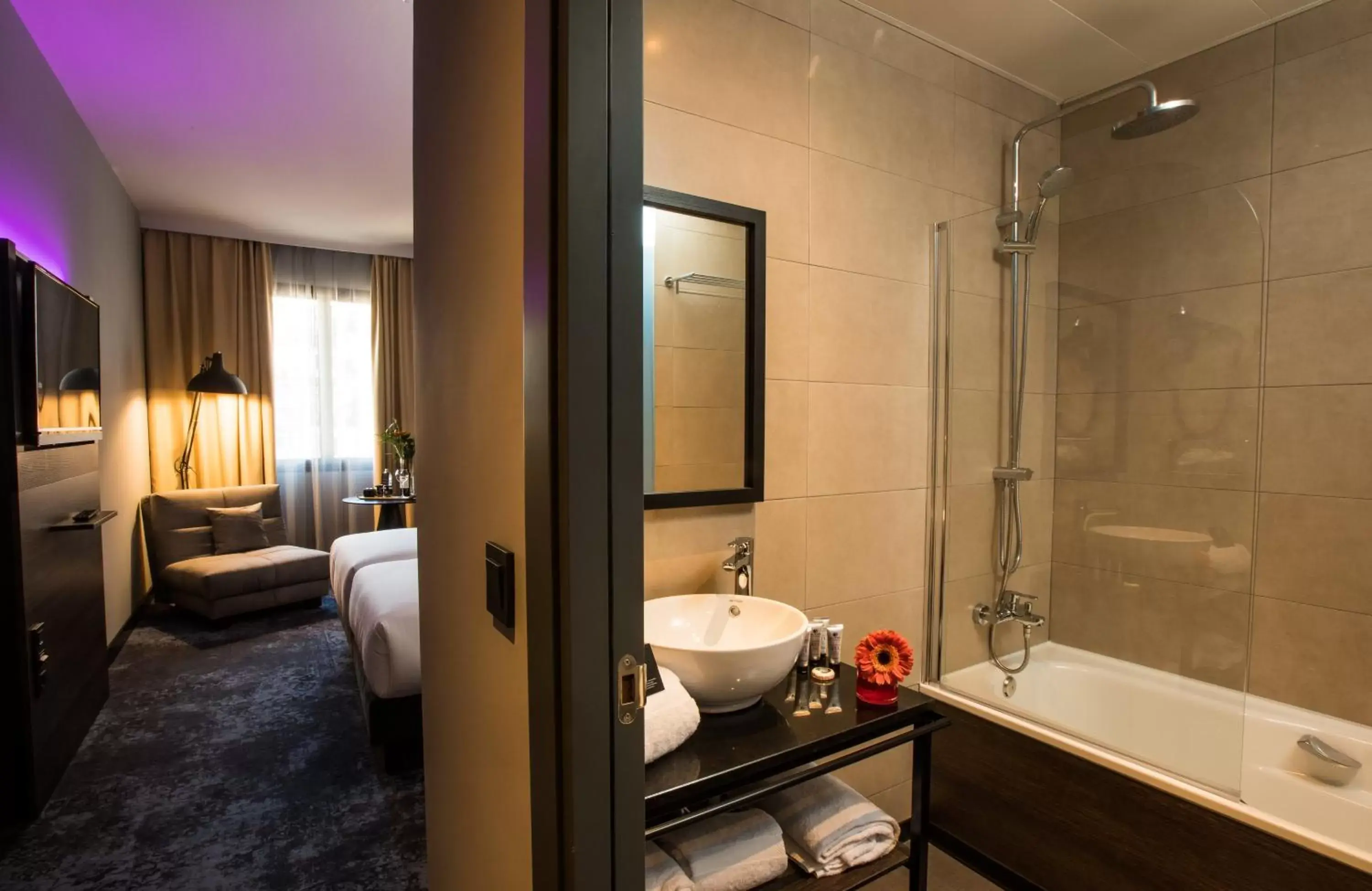 Photo of the whole room, Bathroom in NYX Hotel Madrid by Leonardo Hotels