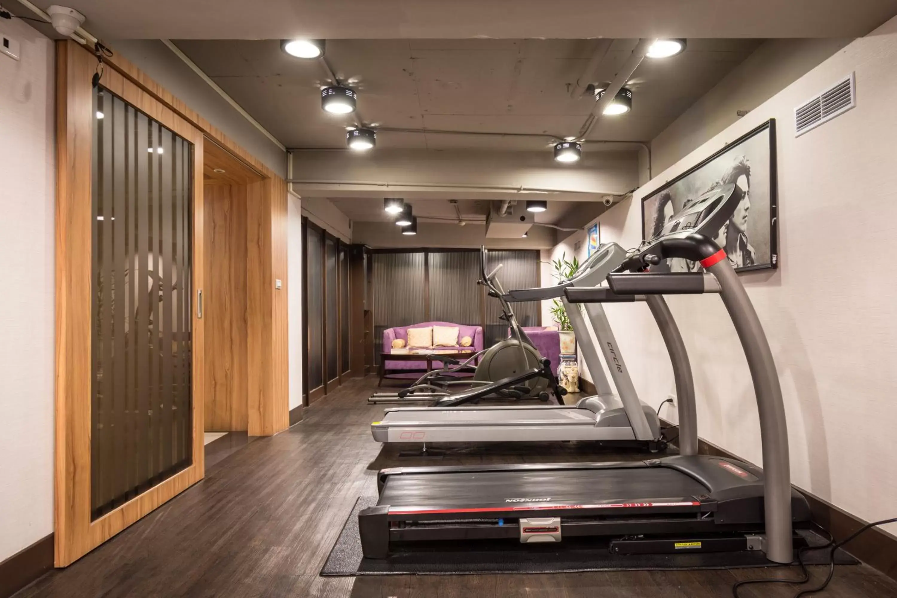 Fitness centre/facilities in Delight Hotel Fitness centre/facilities in Delight Hotel