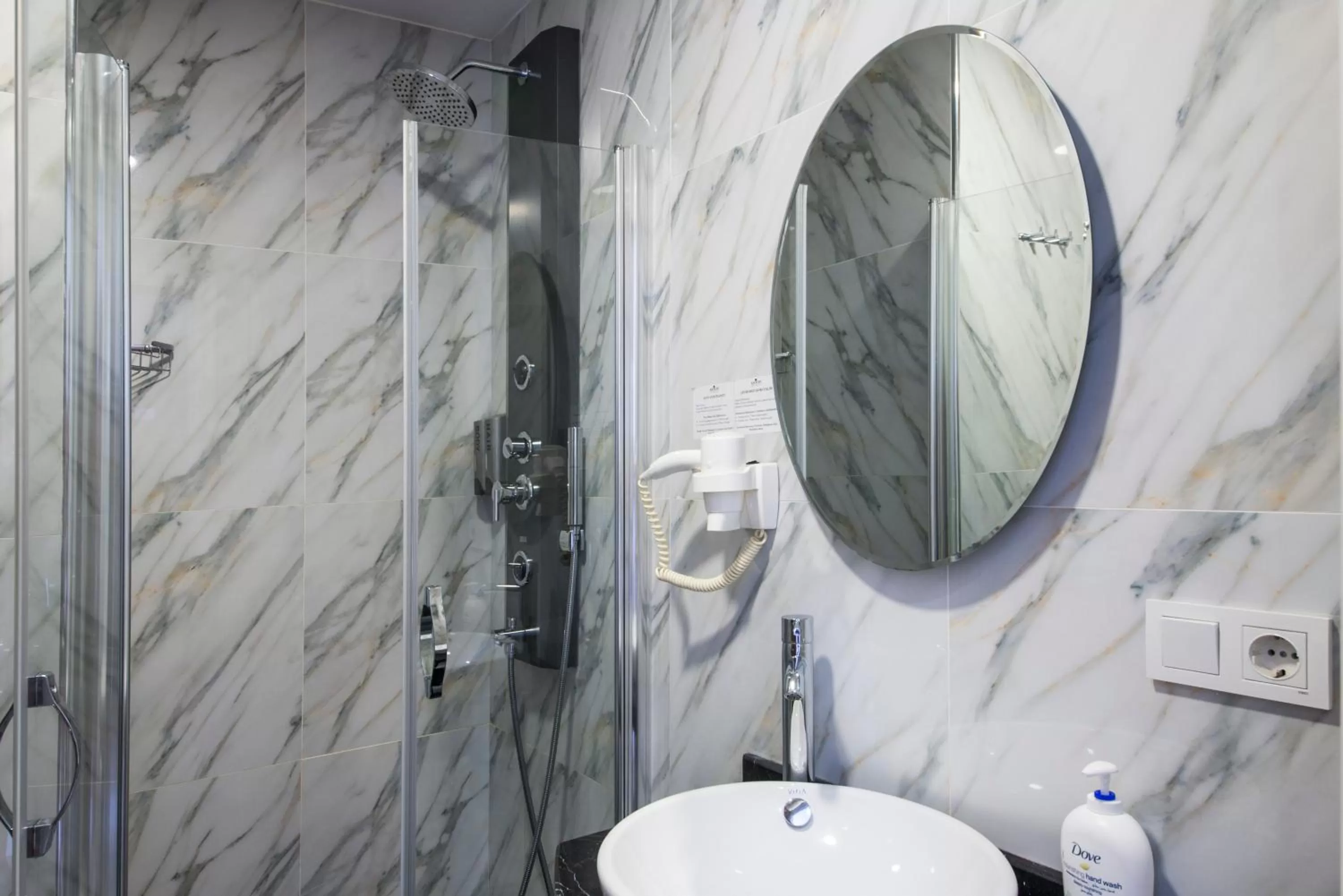 Bathroom in Aston Hotel Taksim