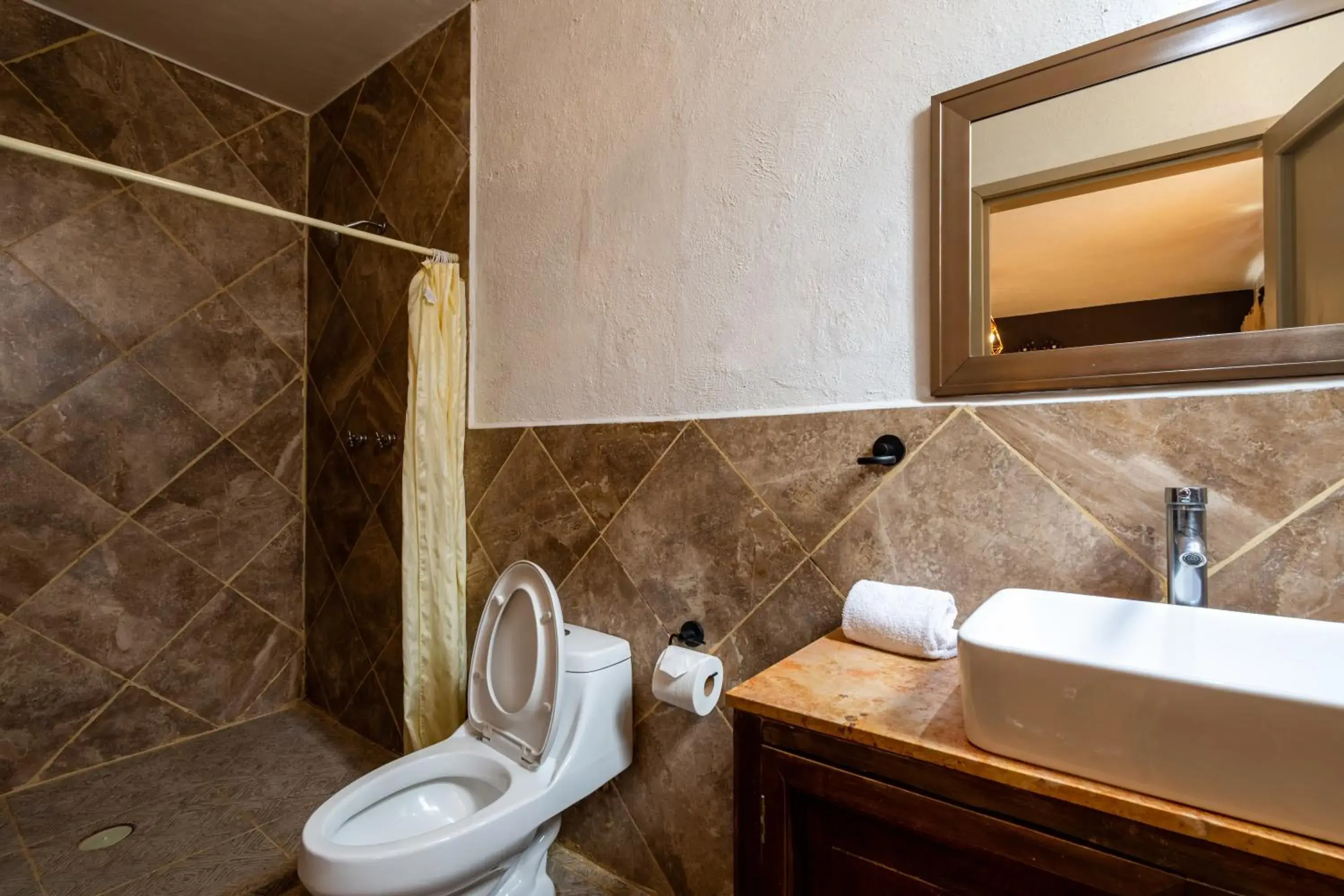 Bathroom in Hotel Casa Santamar