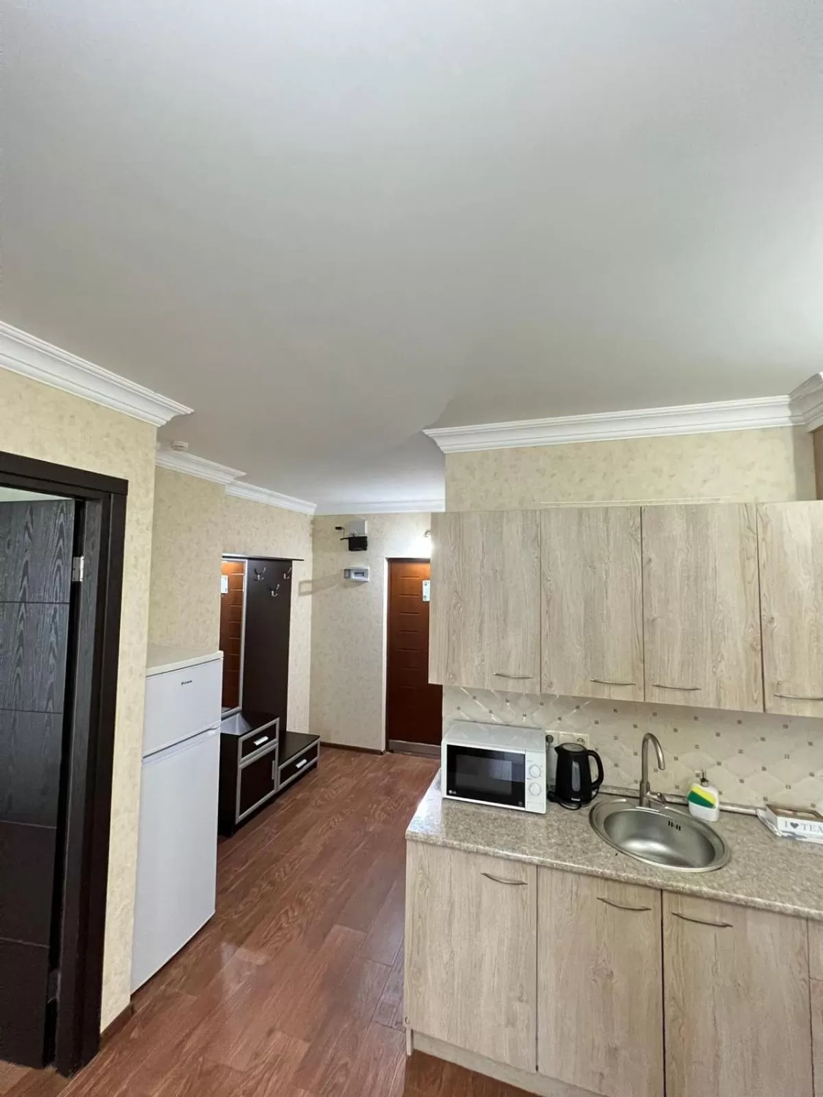 Kitchen or kitchenette, Kitchen/Kitchenette in Holiday Lux Sea Towers Batumi