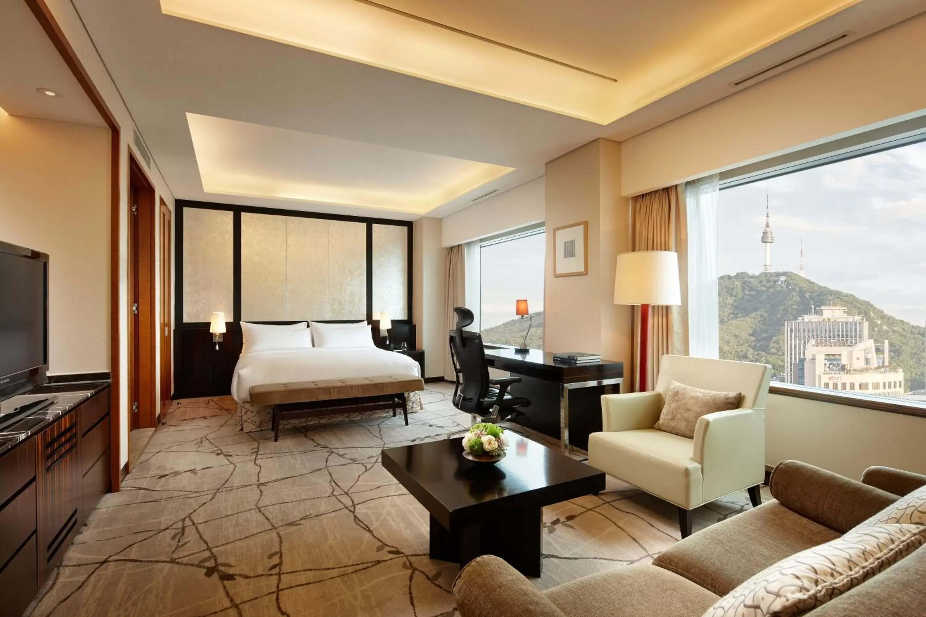 Photo of the whole room in Lotte Hotel Seoul