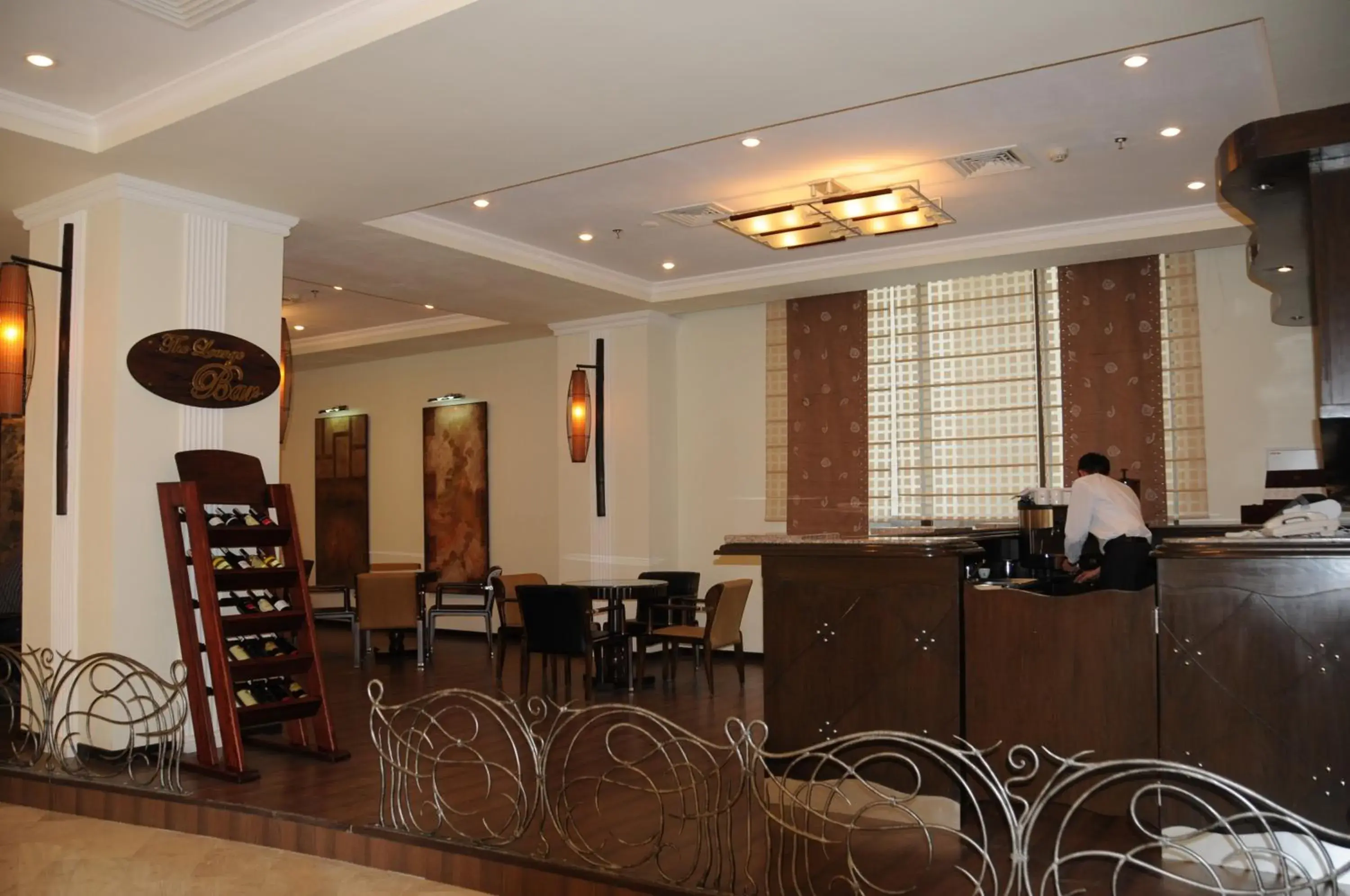 Lounge or bar in Ramada Tashkent