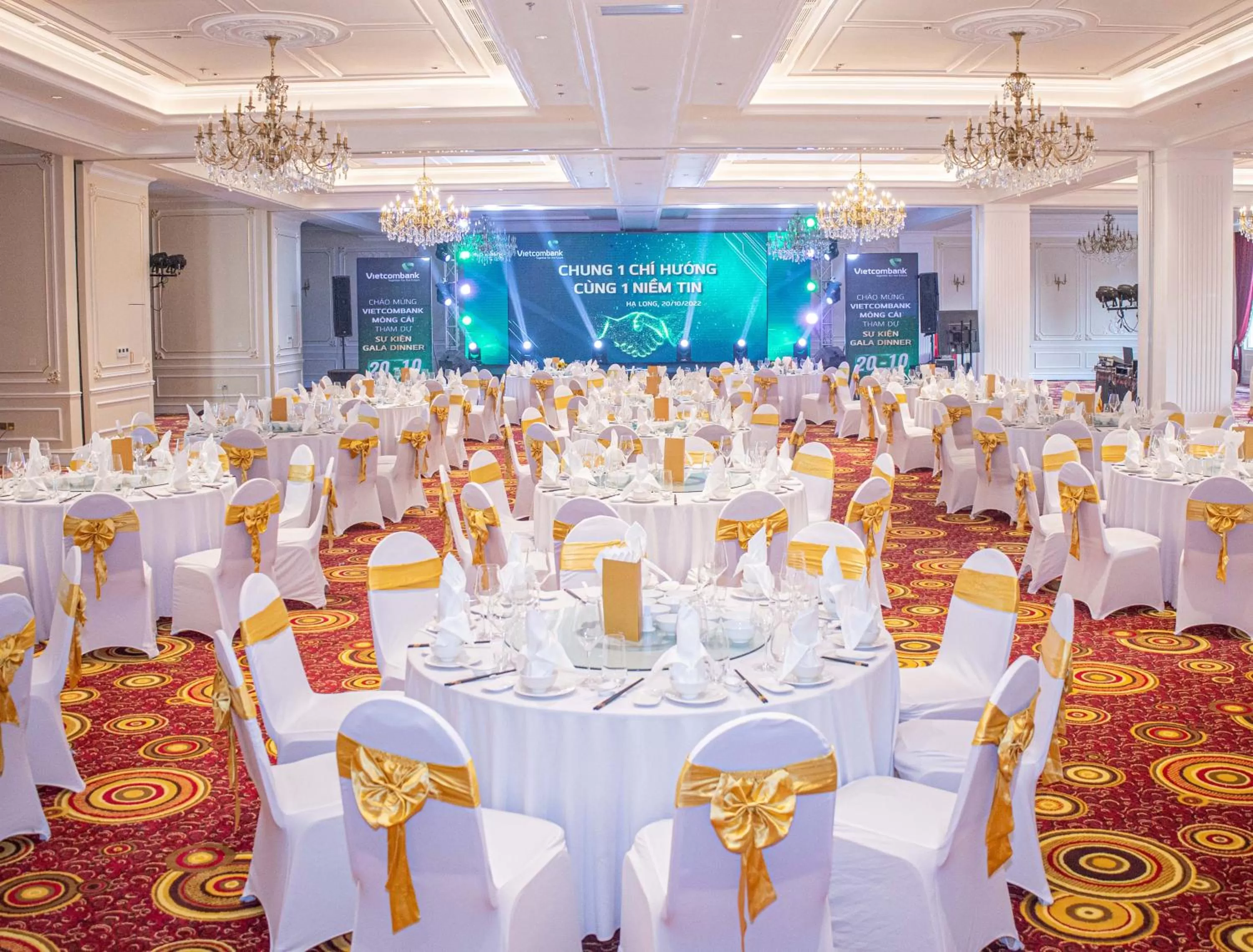 Meeting/conference room in Royal Halong Hotel