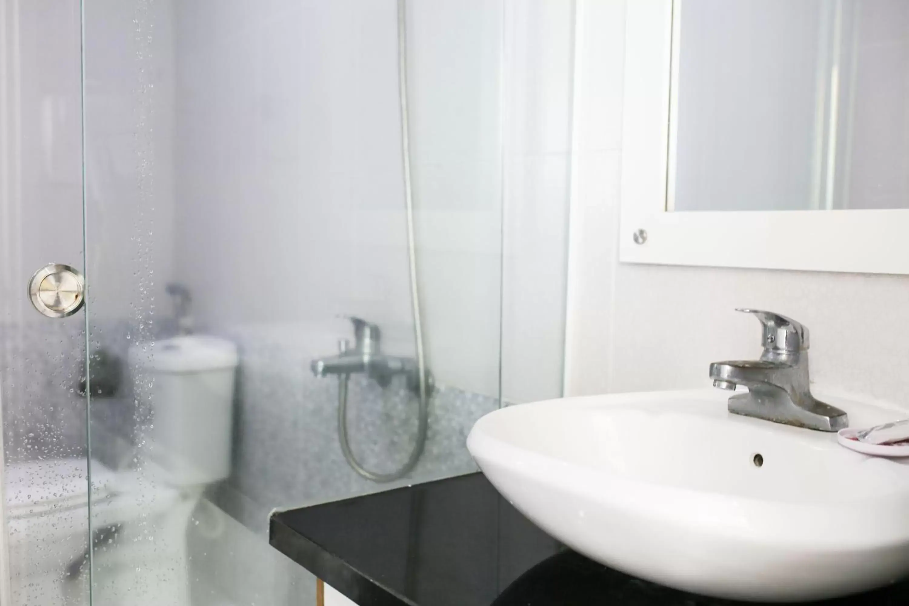 Shower, Bathroom in Gold Ocean Apartment