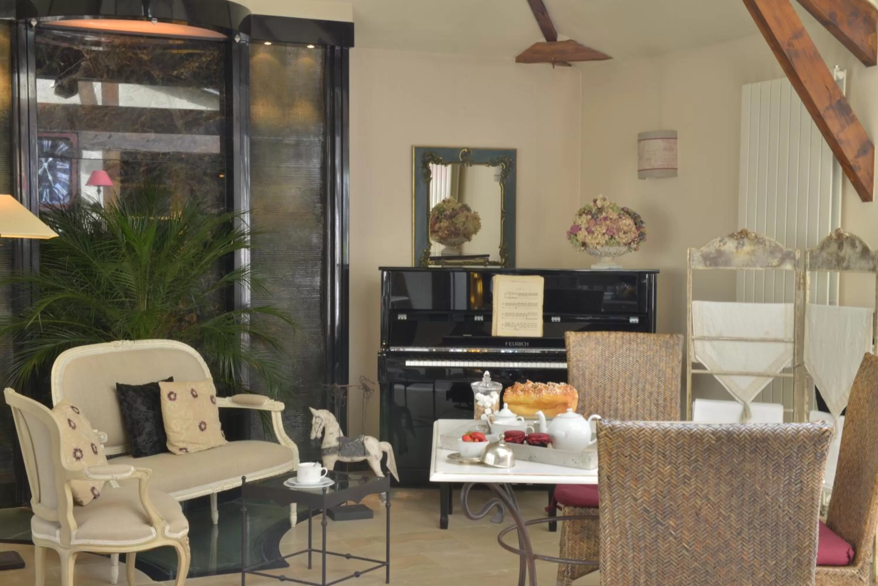 Breakfast in Hôtel Saint Pierre Boutique-Hôtel