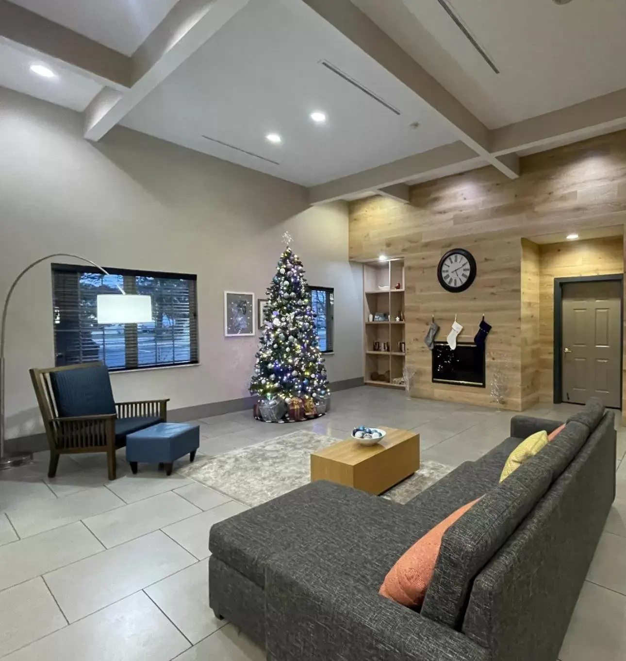 Lobby/Reception in Country Inn & Suites by Radisson, Kalamazoo, MI