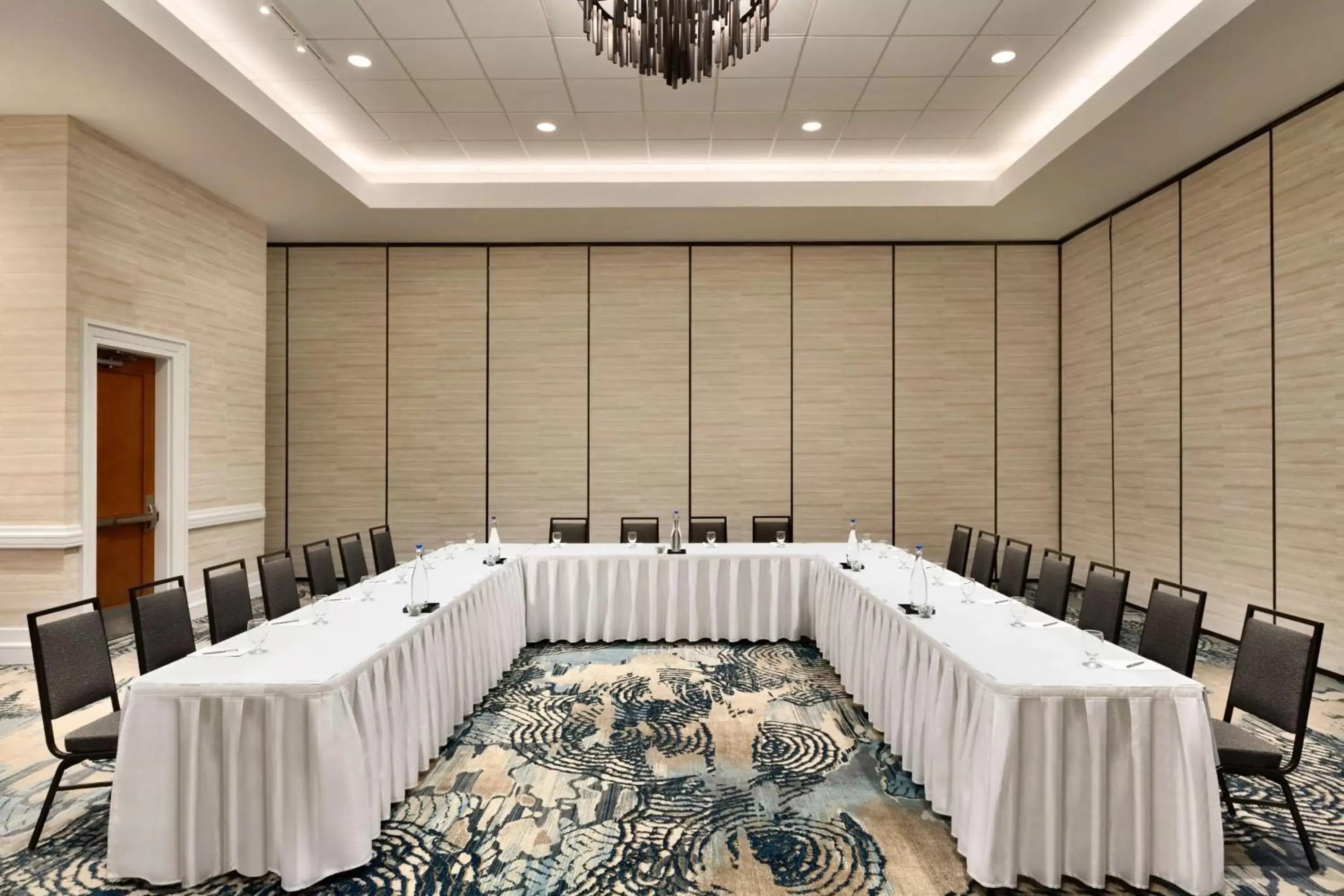 Meeting/conference room in Embassy Suites by Hilton Monterey Bay Seaside