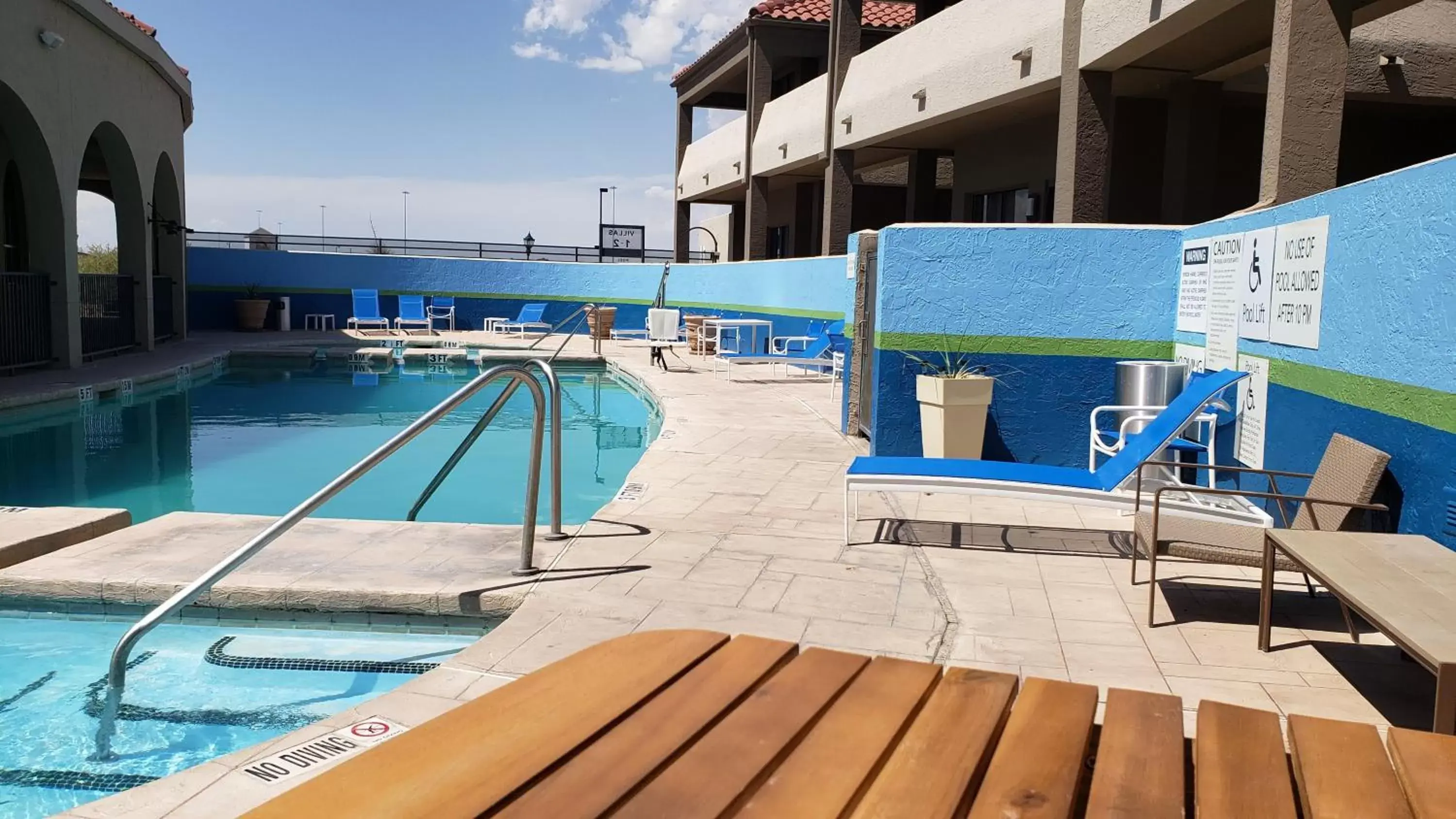 Swimming Pool in Holiday Inn El Paso West – Sunland Park, an IHG Hotel