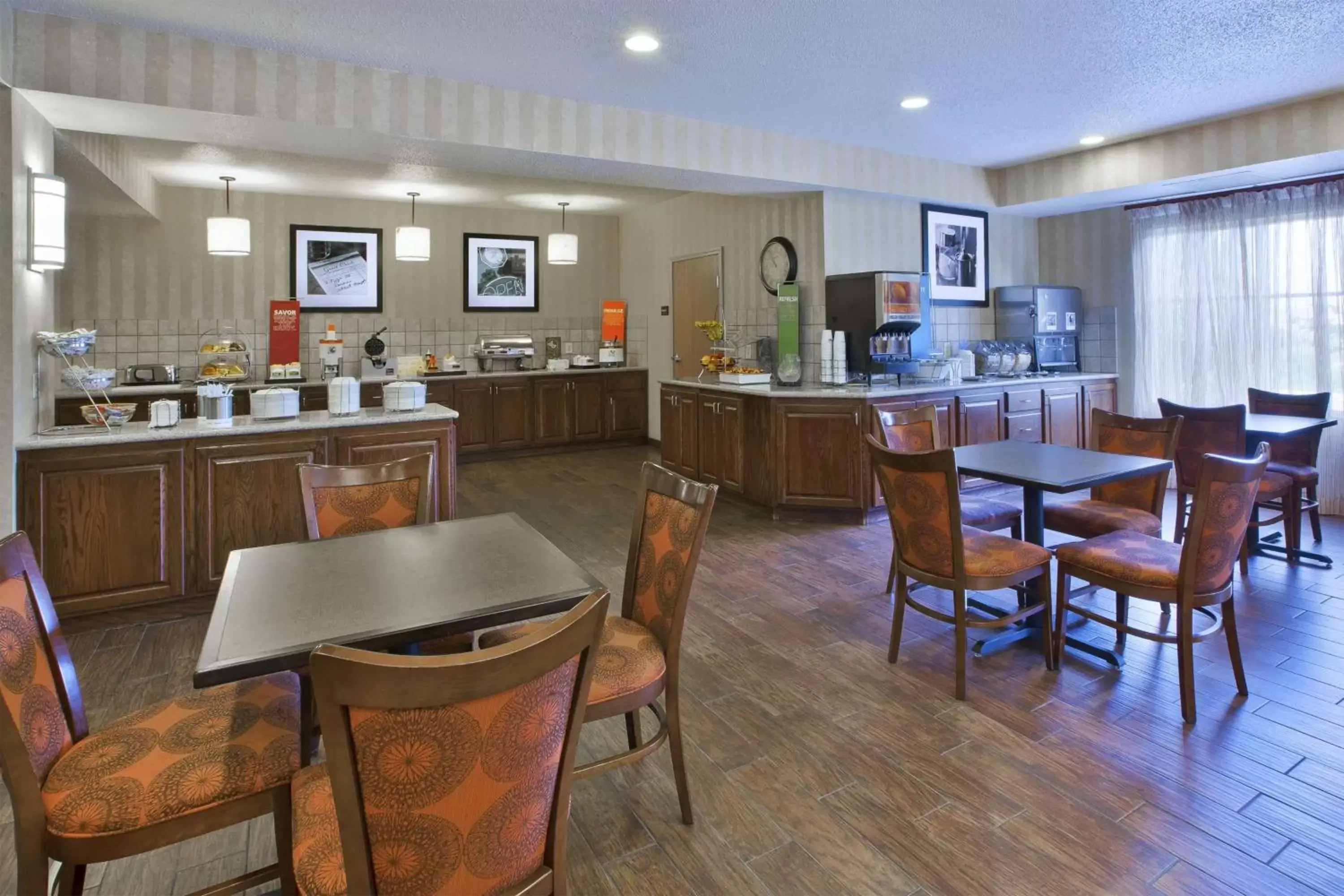Dining area, Restaurant/Places to Eat in Hampton Inn Pittsburgh Area-Beaver Valley-Center Township
