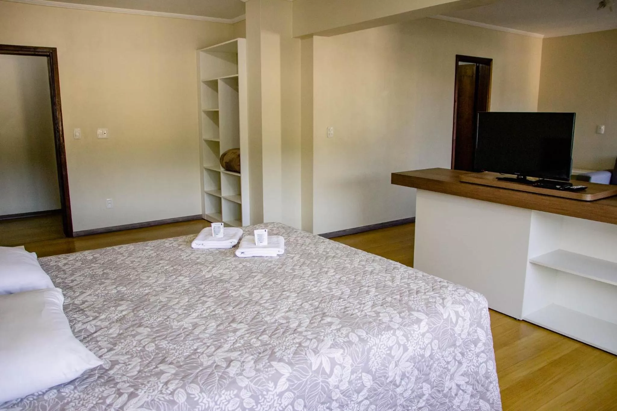 Bedroom, Bed in Hotel Letto Caxias