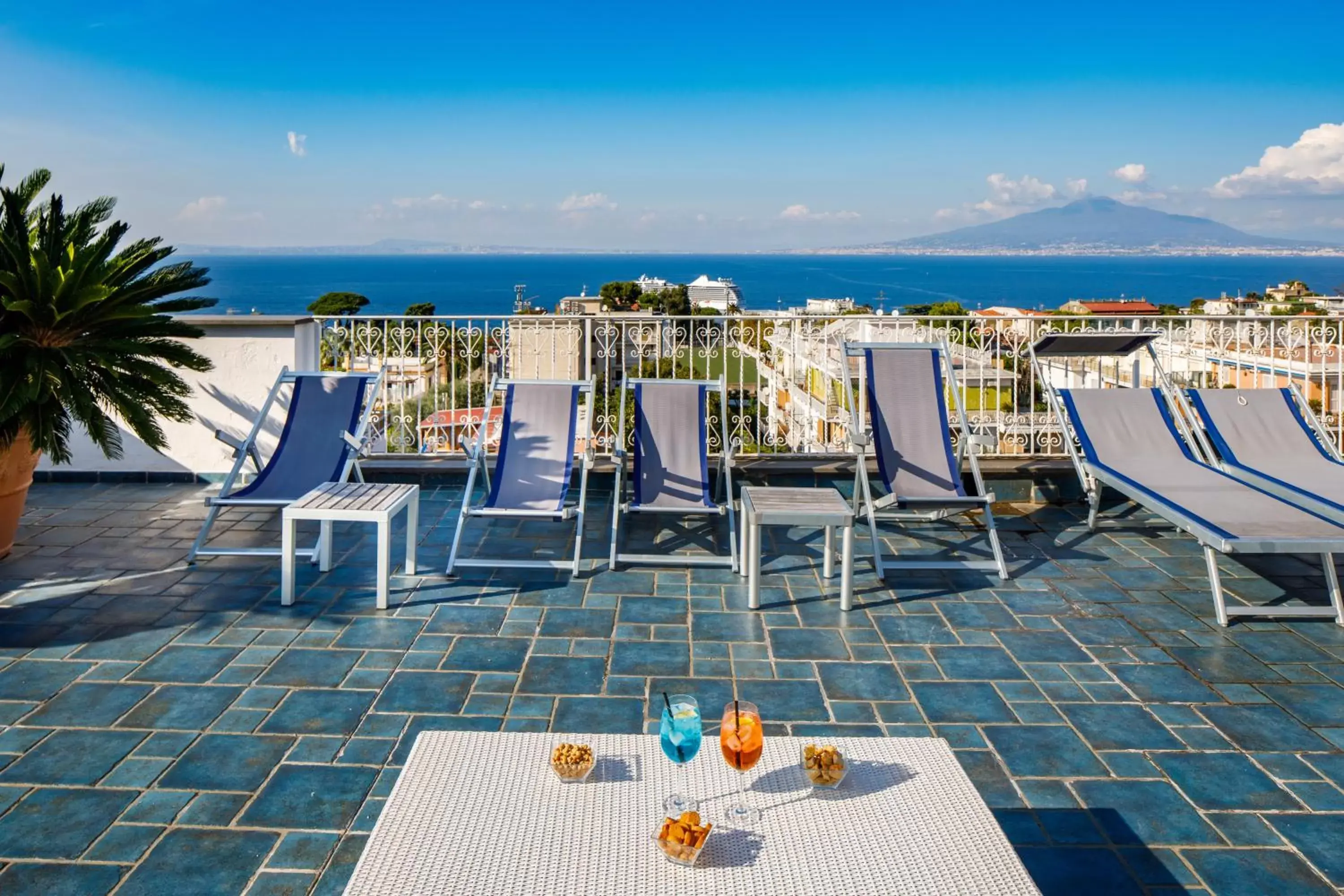 Balcony/Terrace in Hotel Zi' Teresa