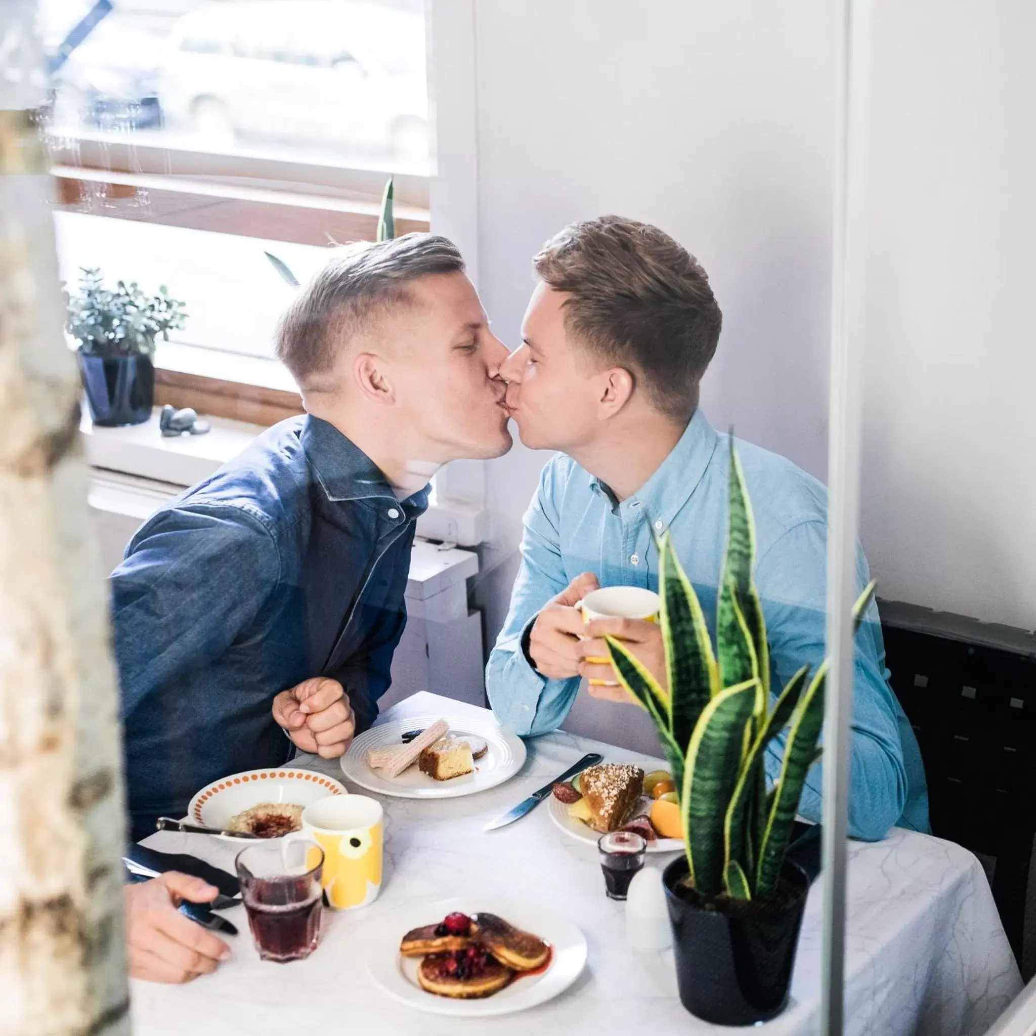 Restaurant/places to eat in Hotel Helka Restaurant/places to eat in Hotel Helka