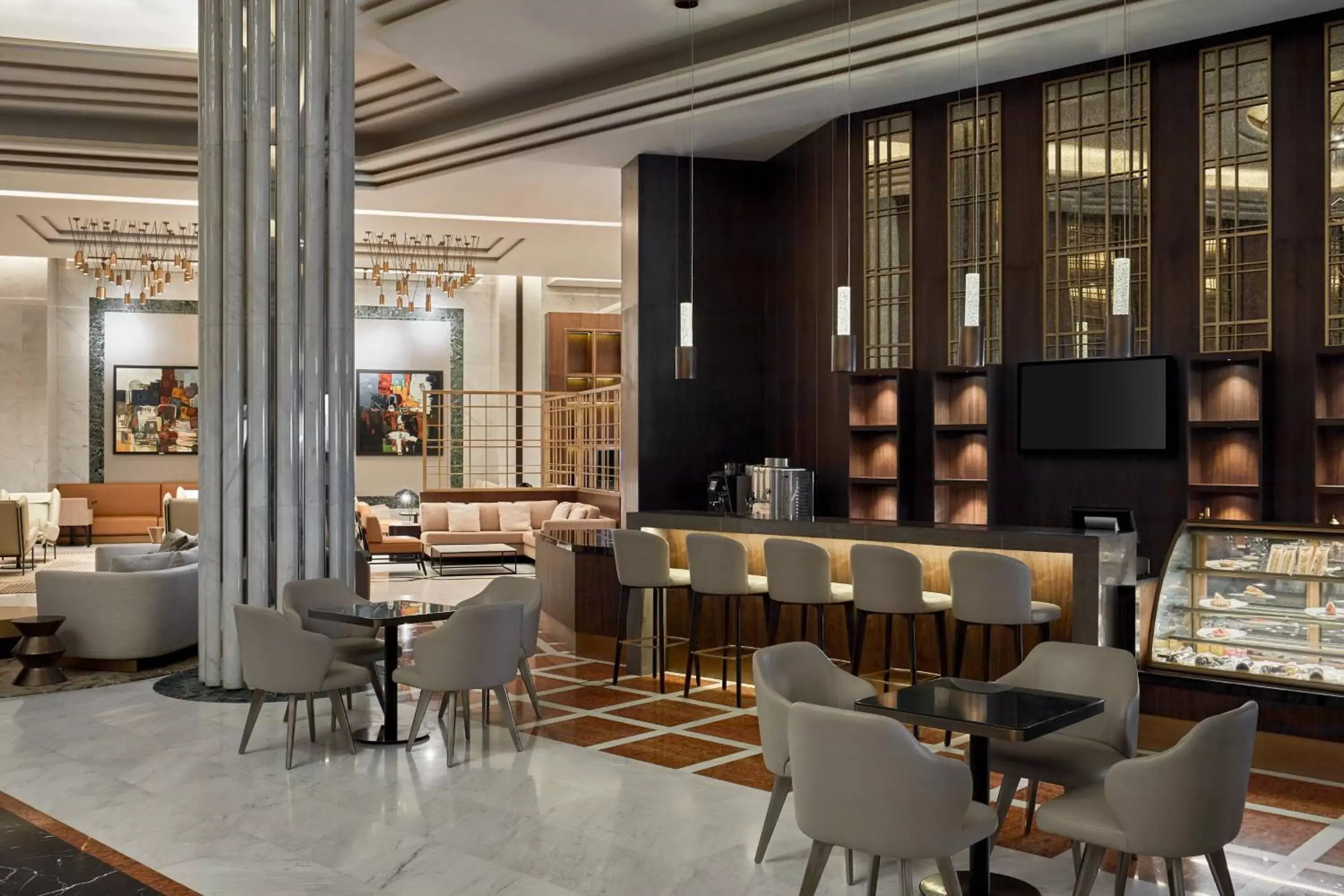 Lounge or bar, Lounge/Bar in Riyadh Airport Marriott Hotel