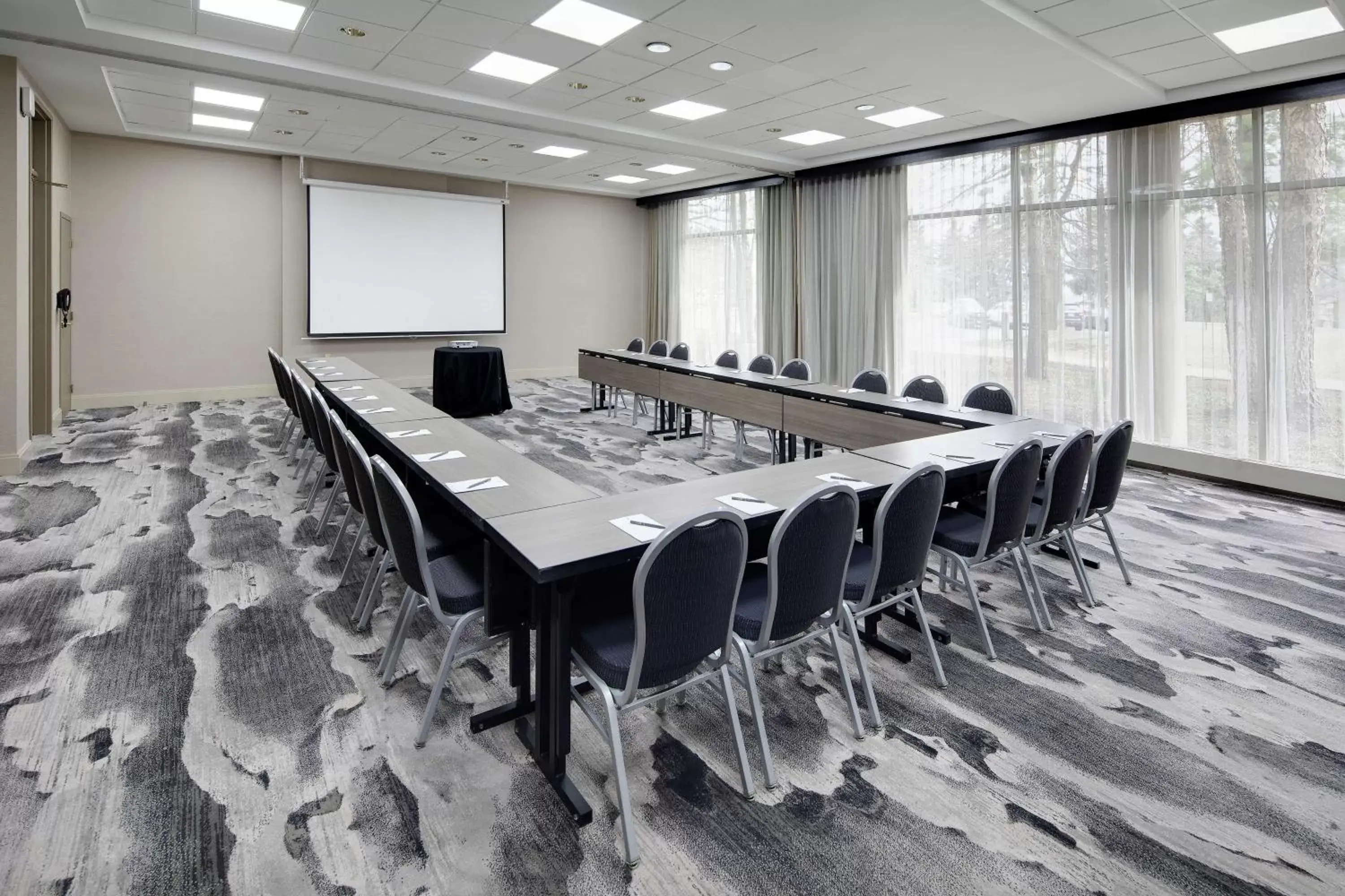 Meeting/conference room in Embassy Suites by Hilton Detroit Troy Auburn Hills