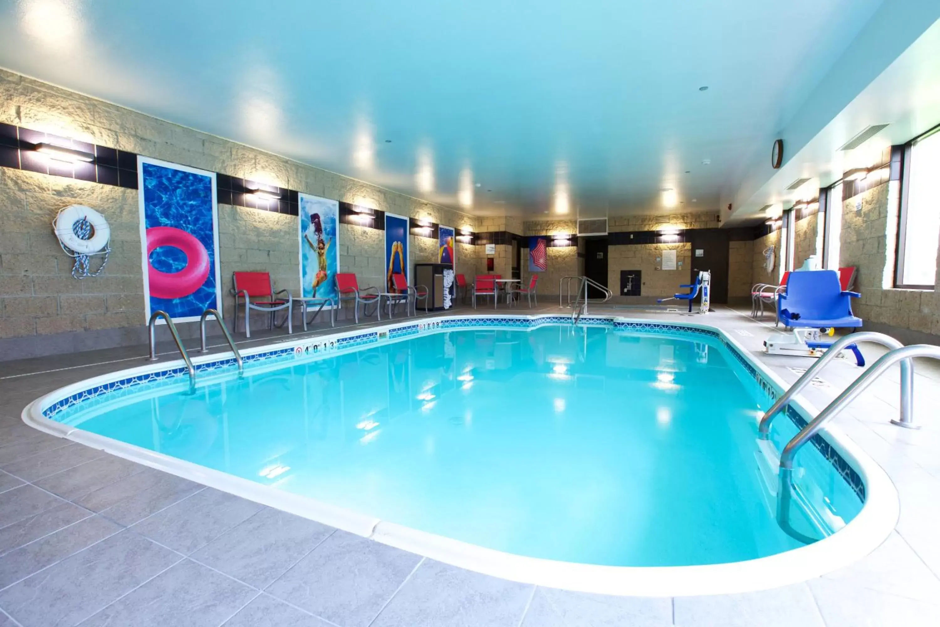 Swimming Pool in Holiday Inn Express Fargo - West Acres, an IHG Hotel