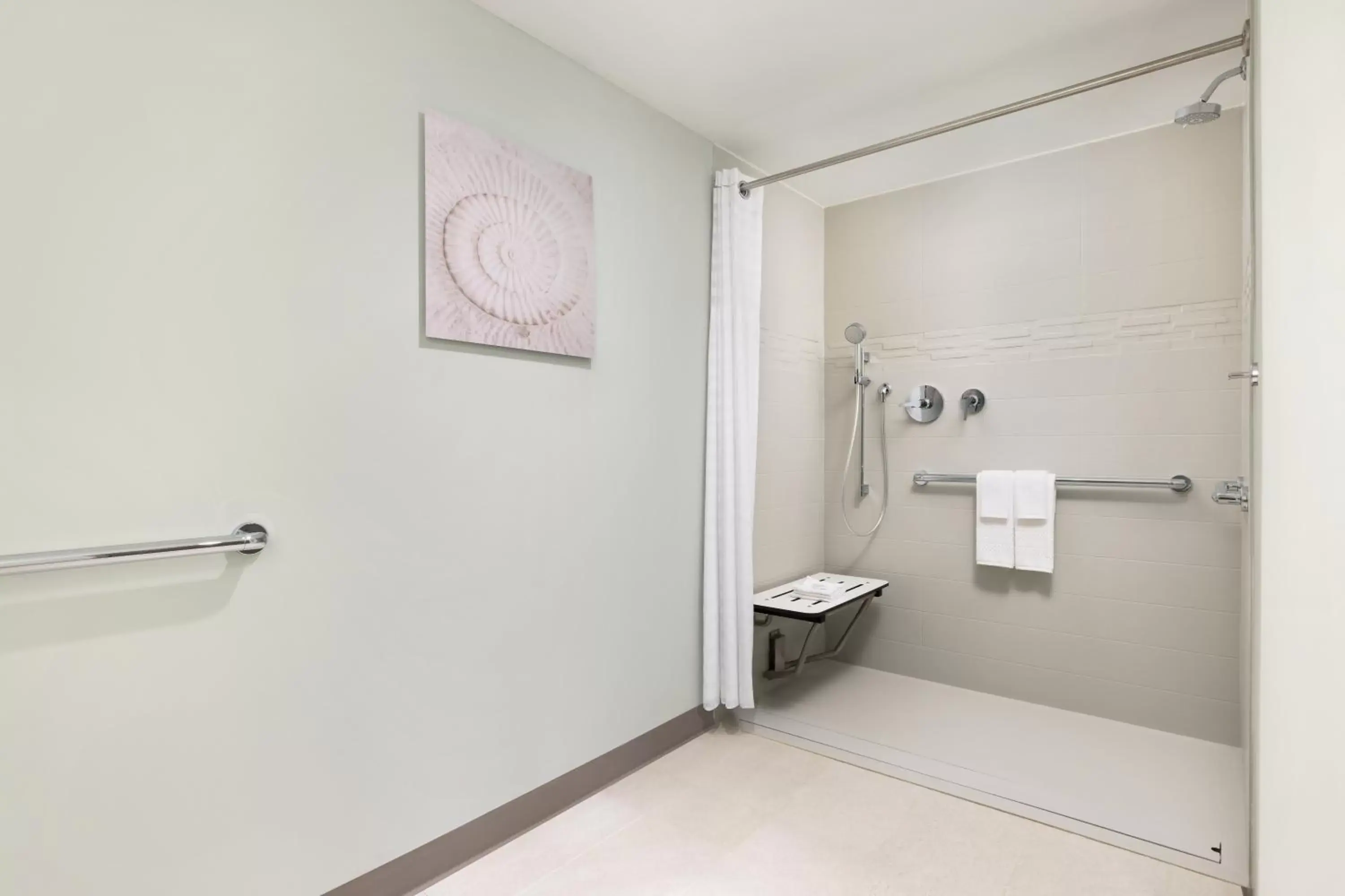 Shower, Bathroom in Residence Inn by Marriott San Juan Isla Verde