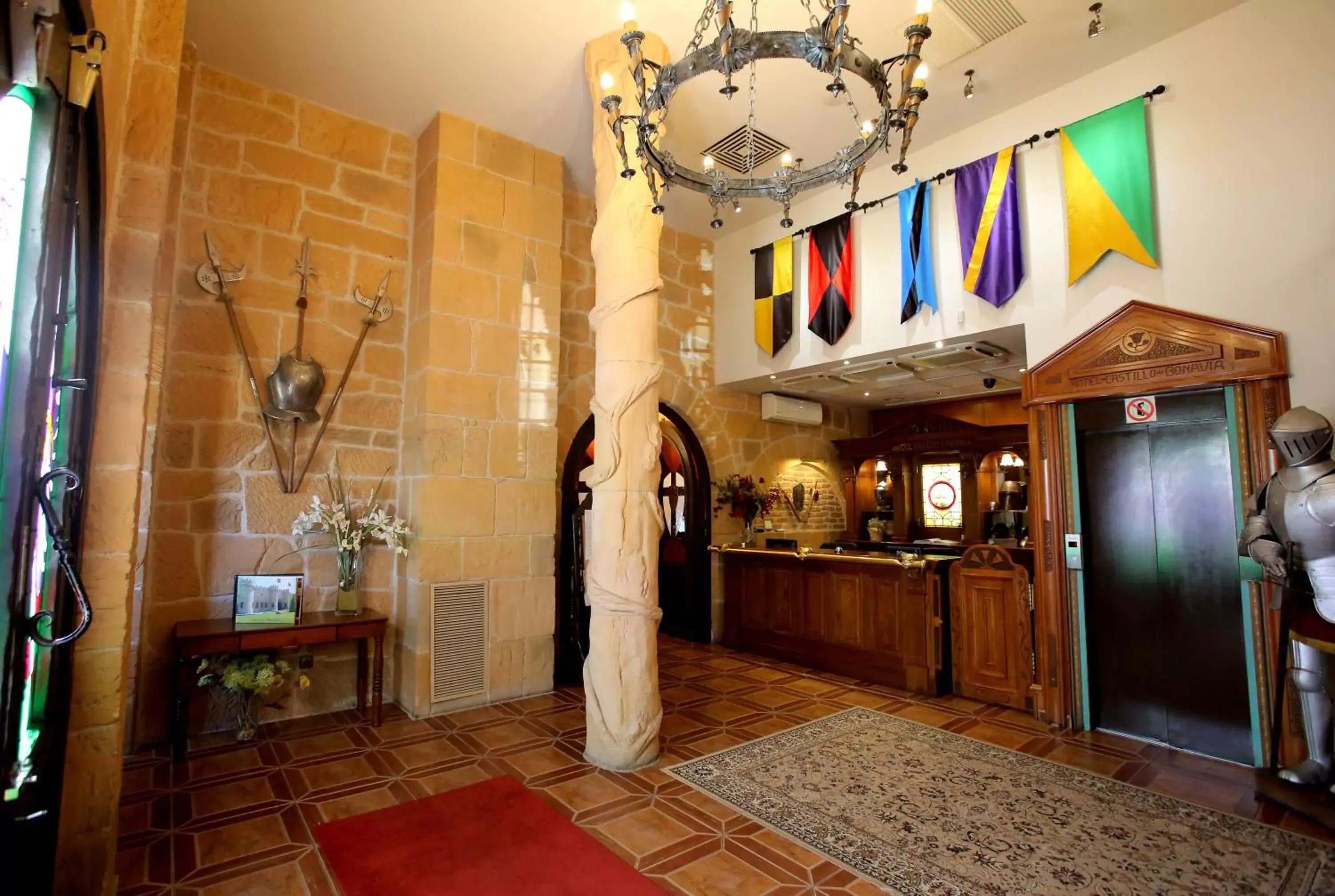 Lobby/Reception in Hotel Castillo Bonavía