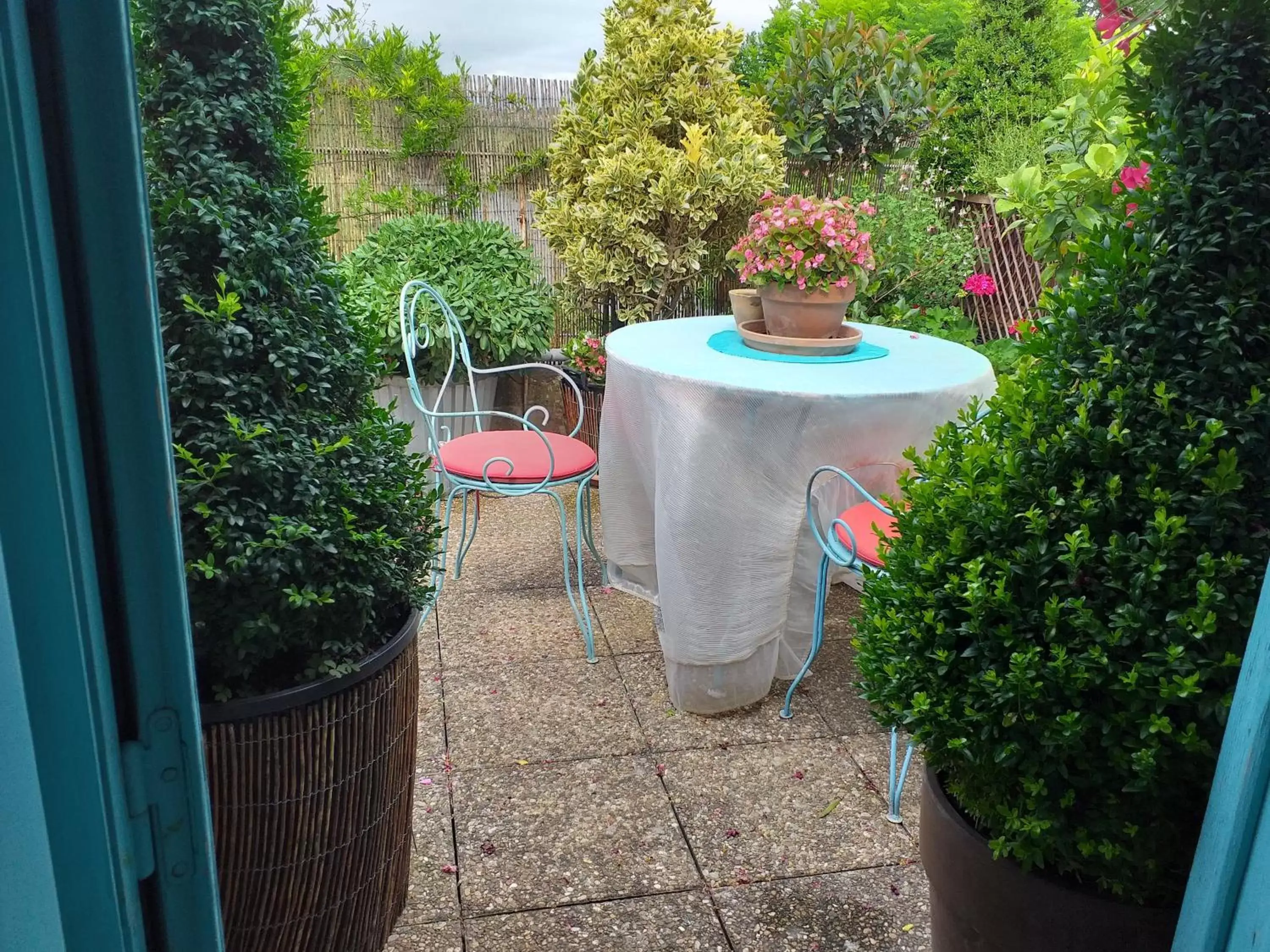 Balcony/Terrace in Riverside Home Cottage