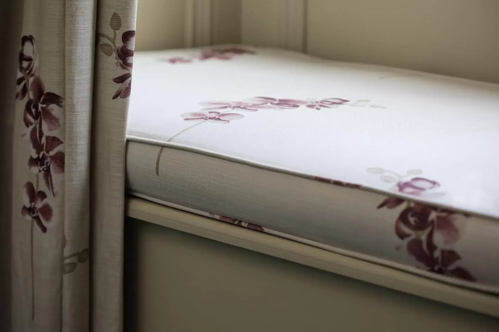 Decorative detail, Bed in Nether Abbey Hotel