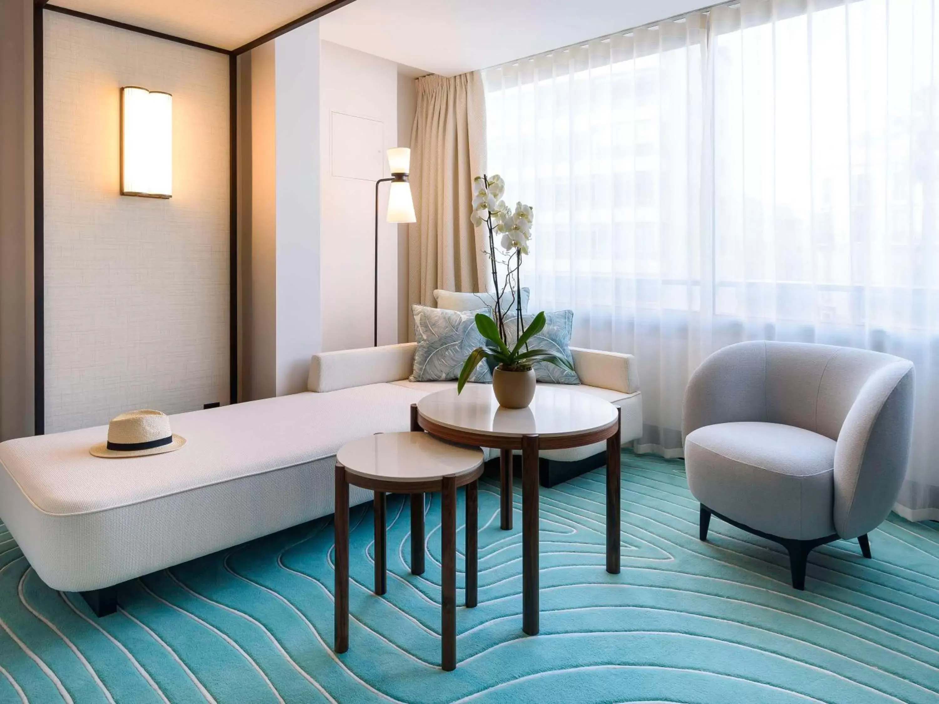 Bedroom, Seating Area in Mondrian Cannes