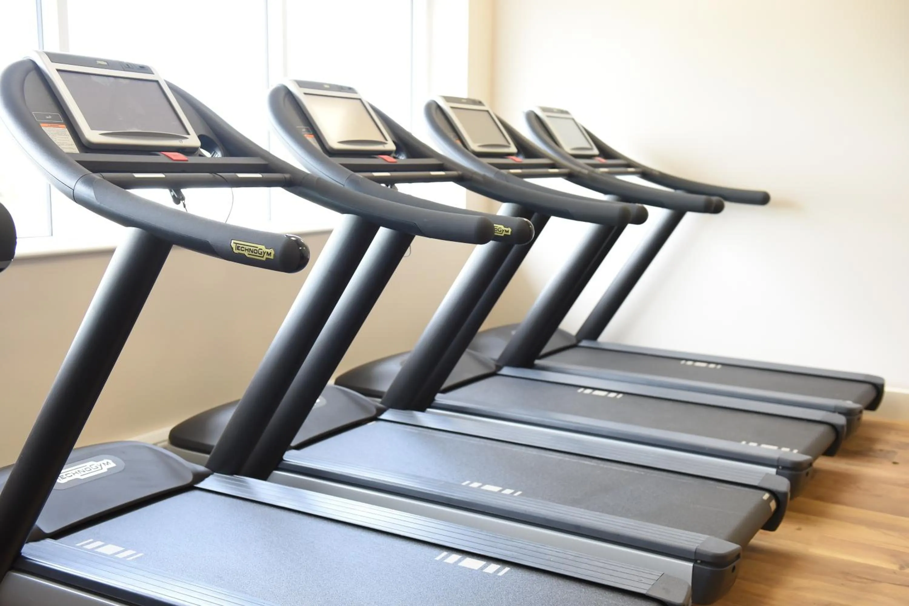 Fitness centre/facilities in Southview Park Hotel