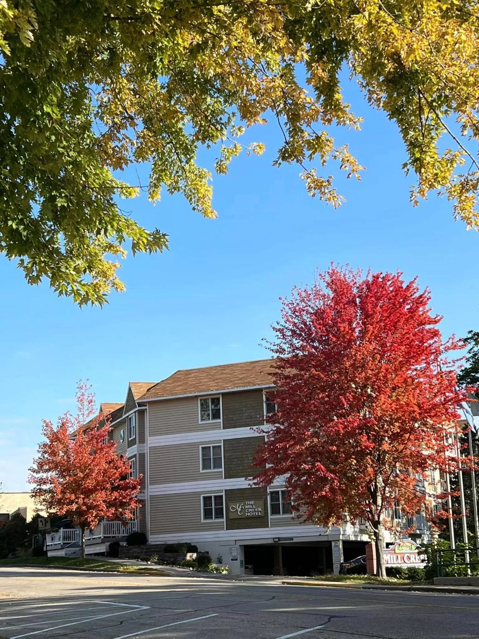 Property Building in Mill Creek Hotel