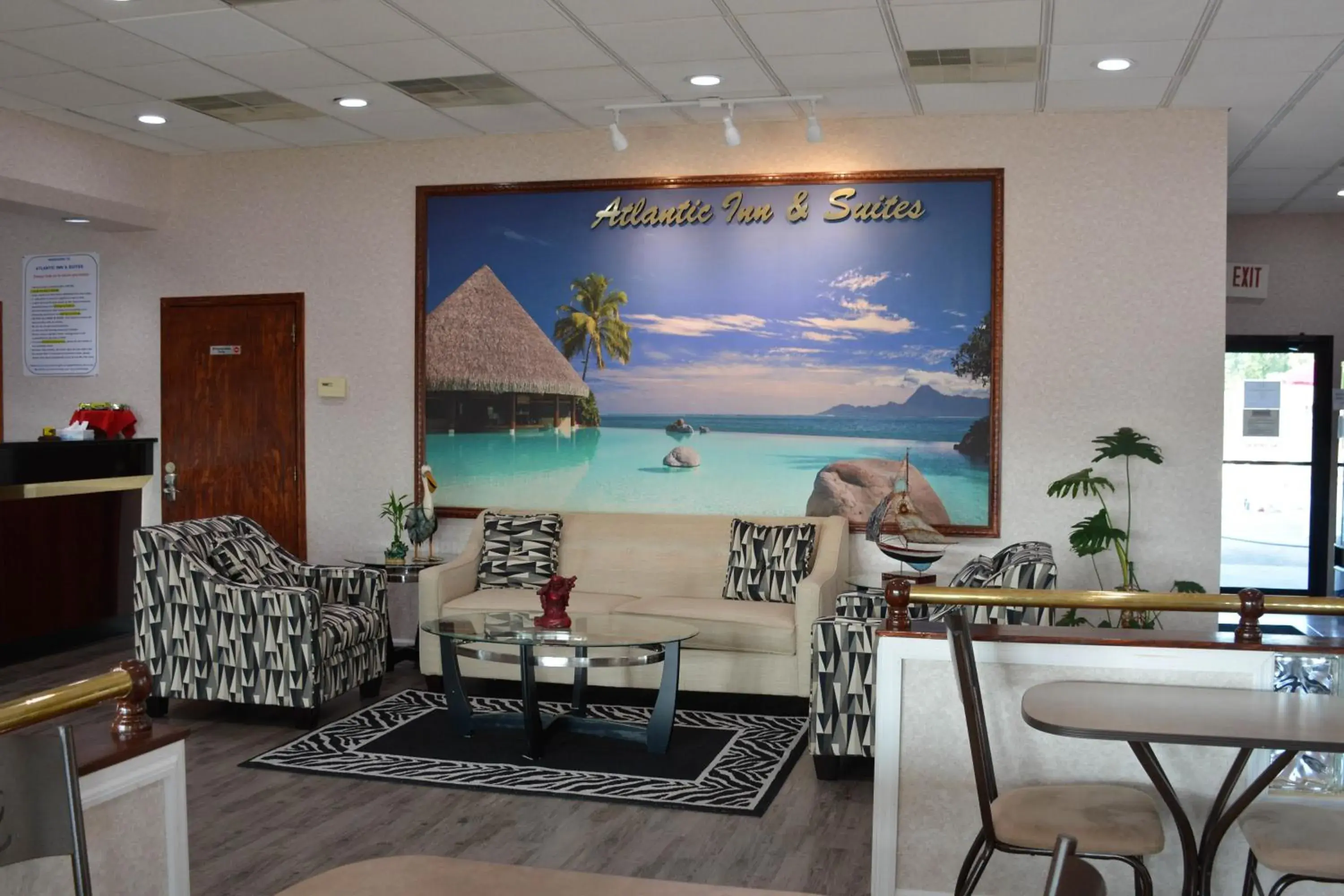 Lobby or reception in Atlantic Inn and Suites - Wall Township