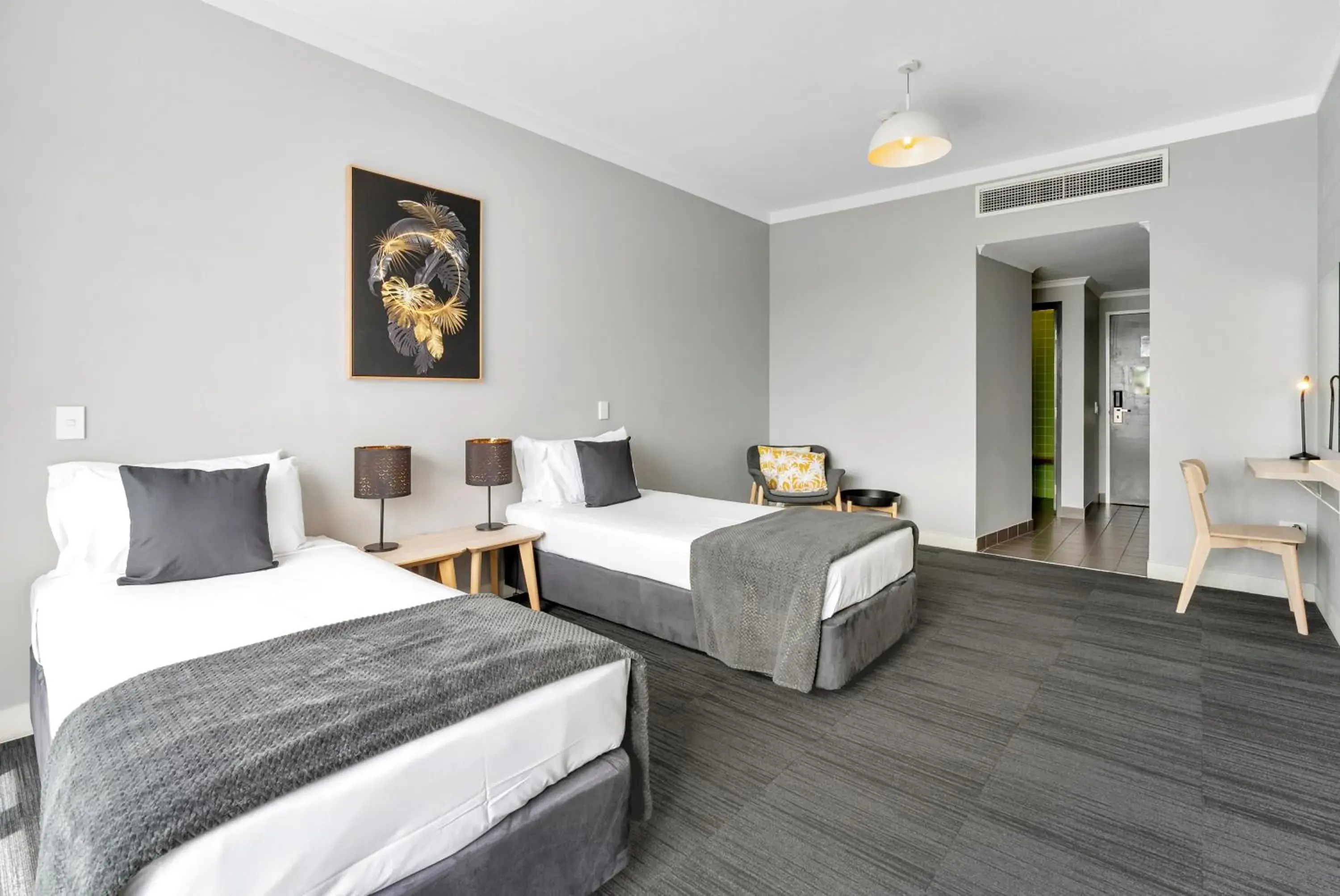 Bedroom, Bed in Gilligan's Backpacker Hotel & Resort Cairns