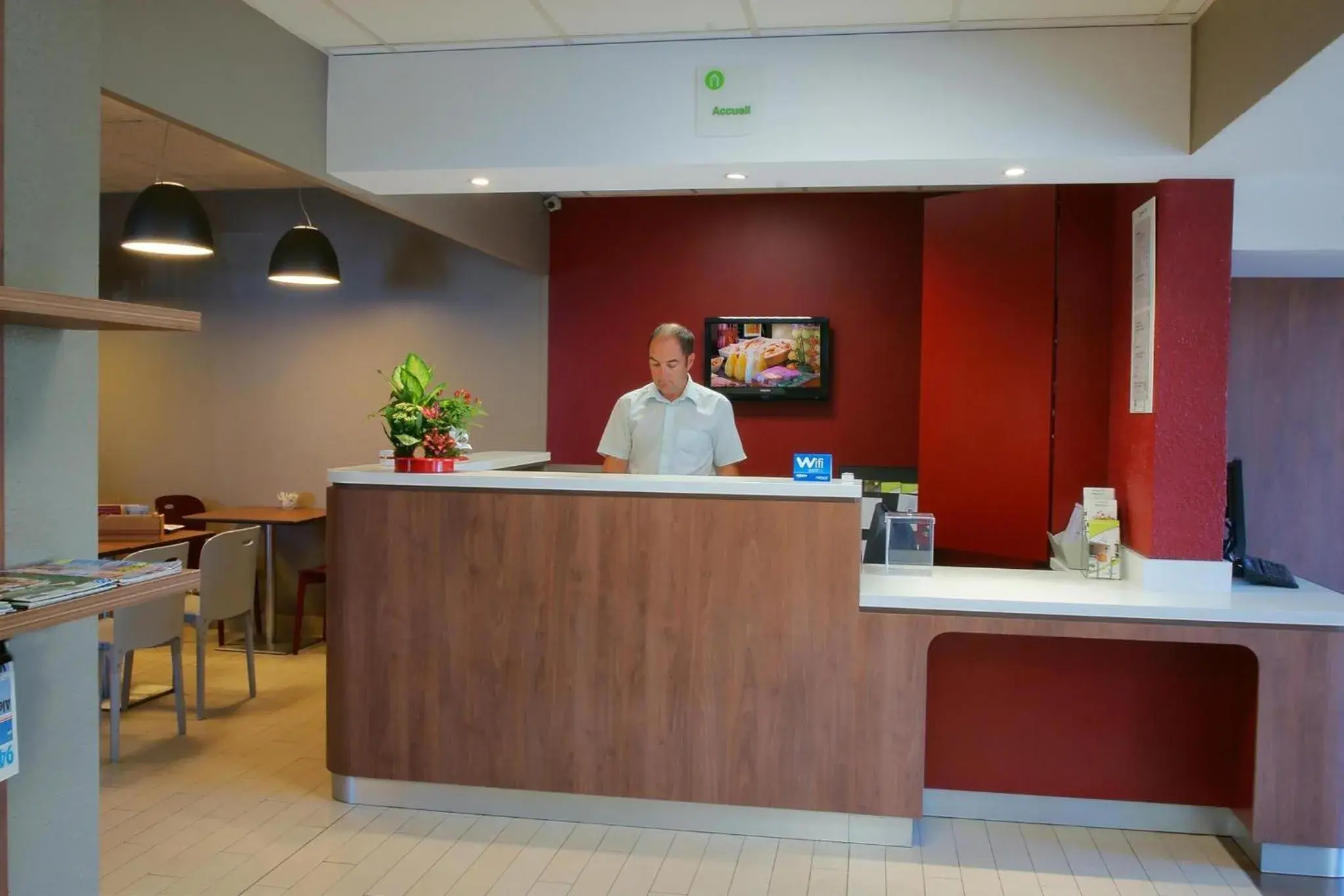 Lobby or reception, Lobby/Reception in Campanile Créteil Centre