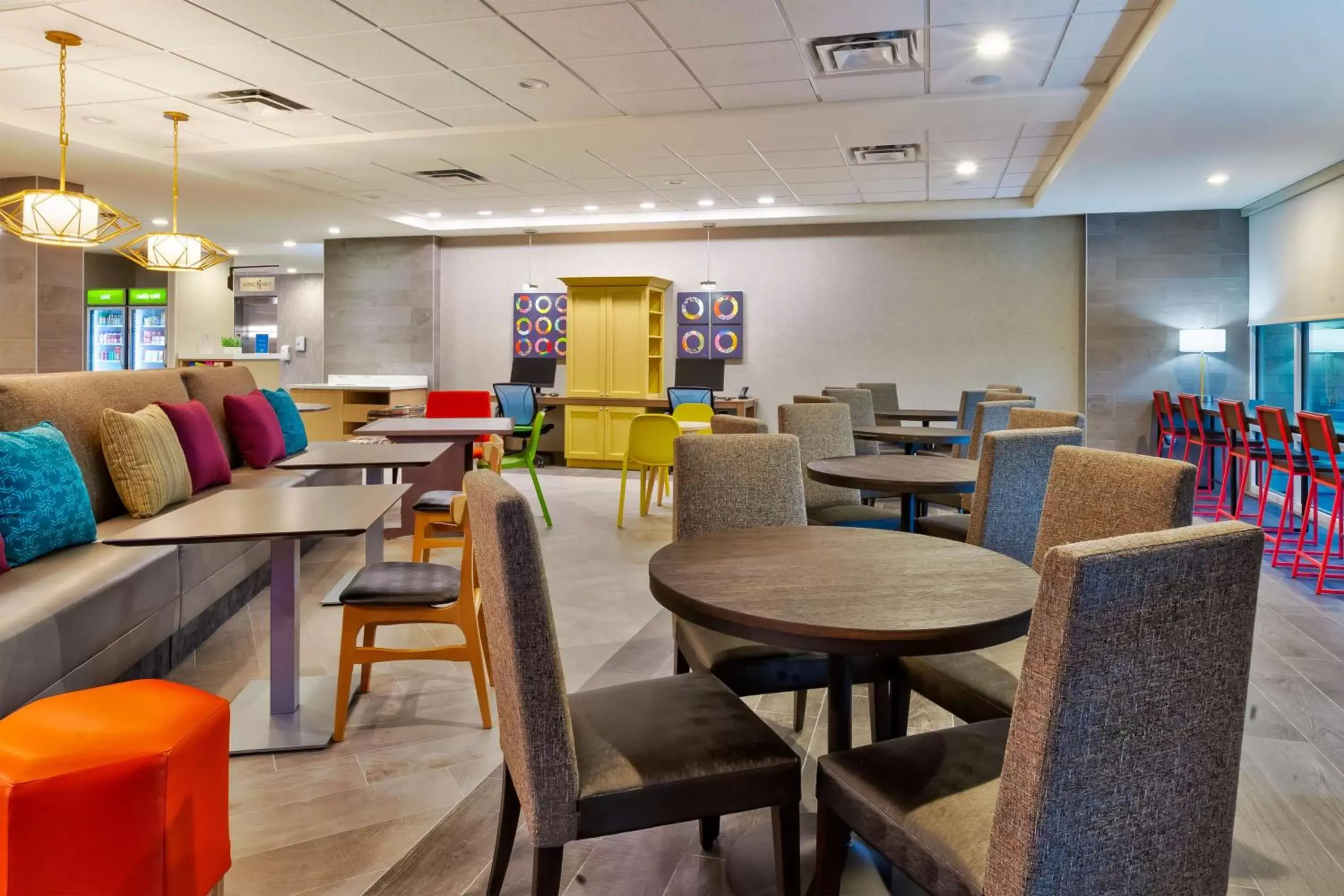 Lobby or reception, Restaurant/Places to Eat in Home2 Suites By Hilton Tucson Airport, Az