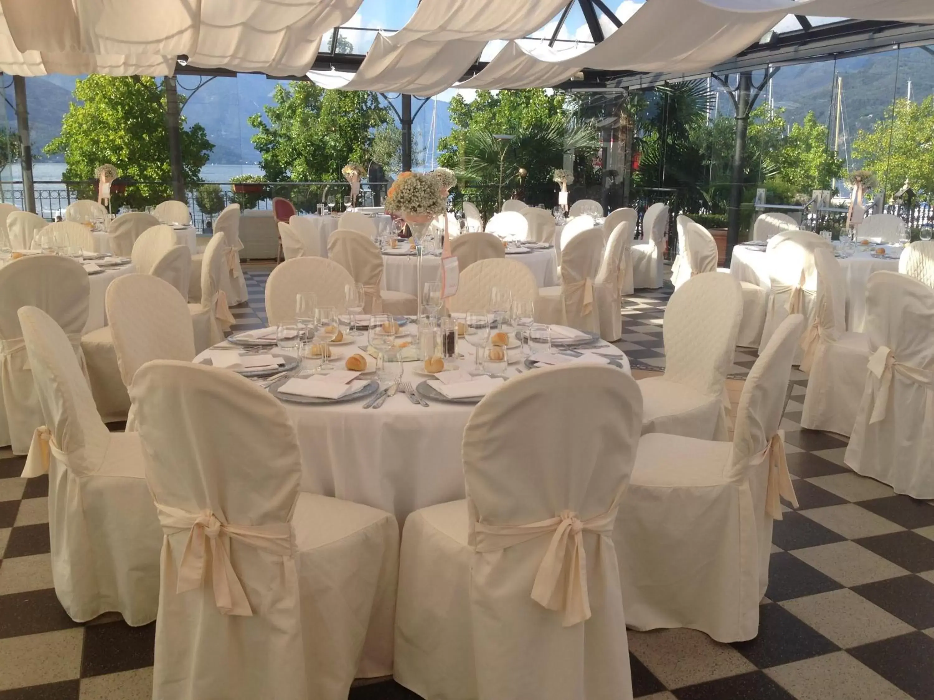 Banquet/Function facilities, Banquet Facilities in Camin Hotel Luino