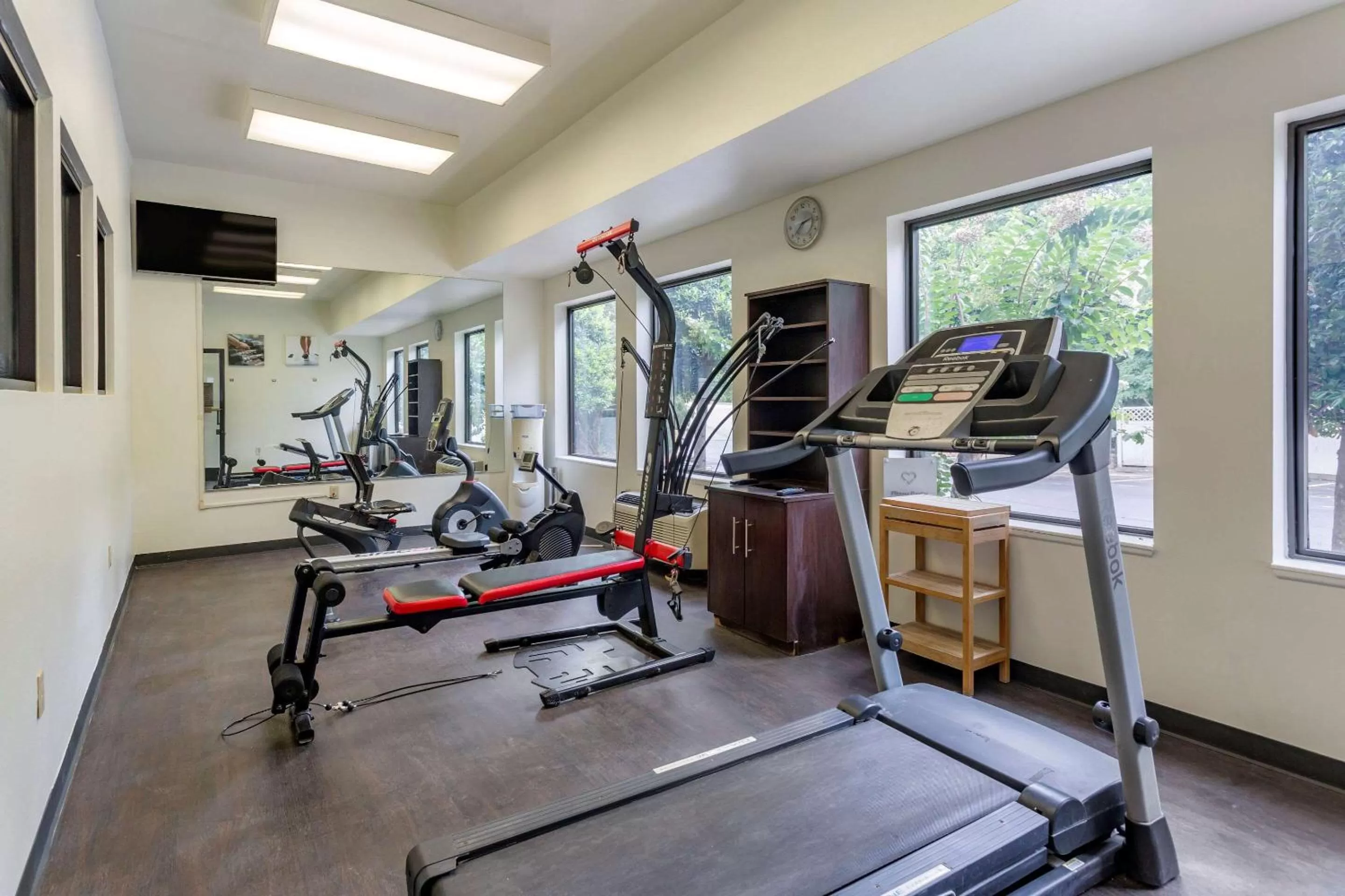 Fitness centre/facilities in Comfort Suites Cordova