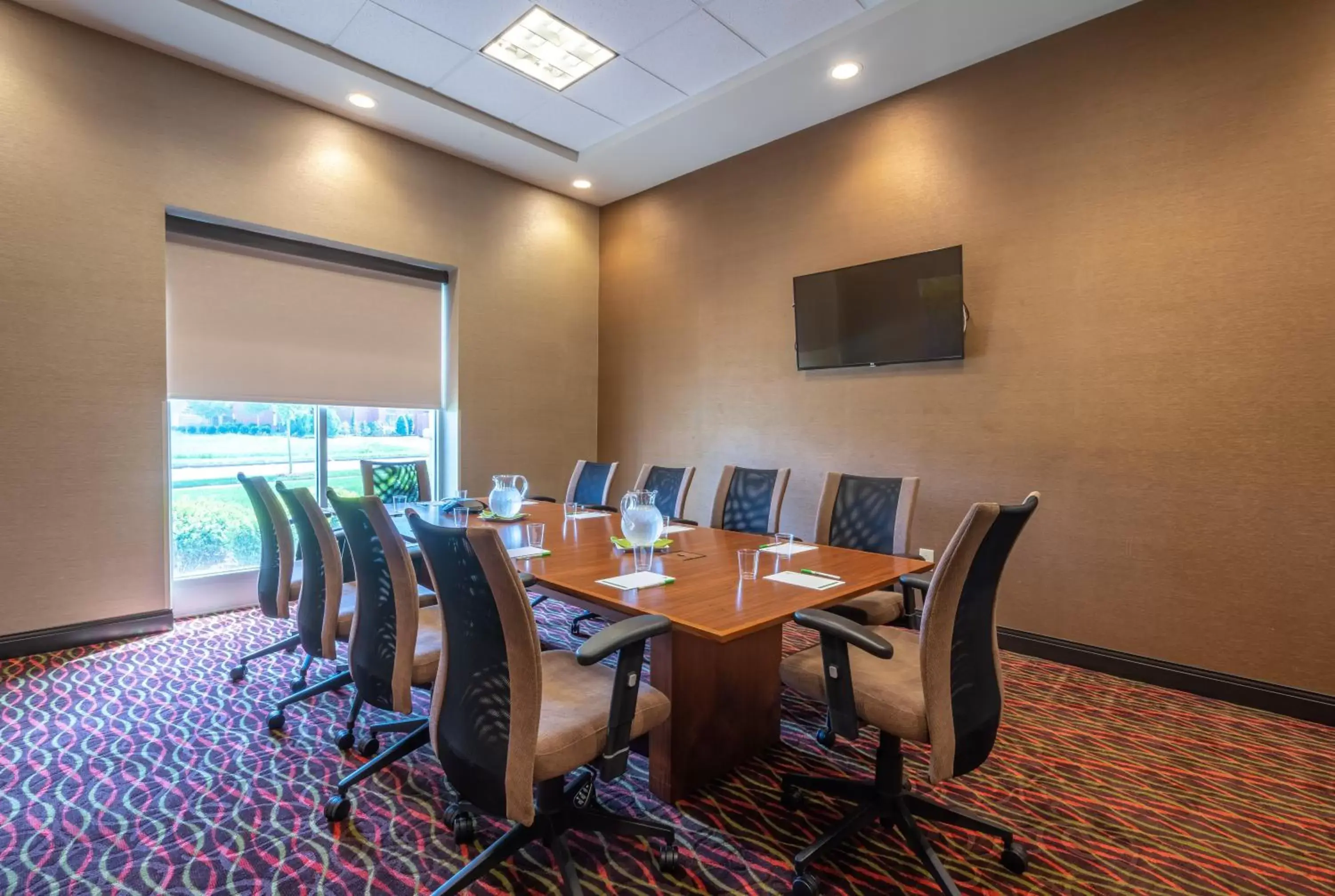 Meeting/conference room in Holiday Inn Murfreesboro/Nashville, an IHG Hotel