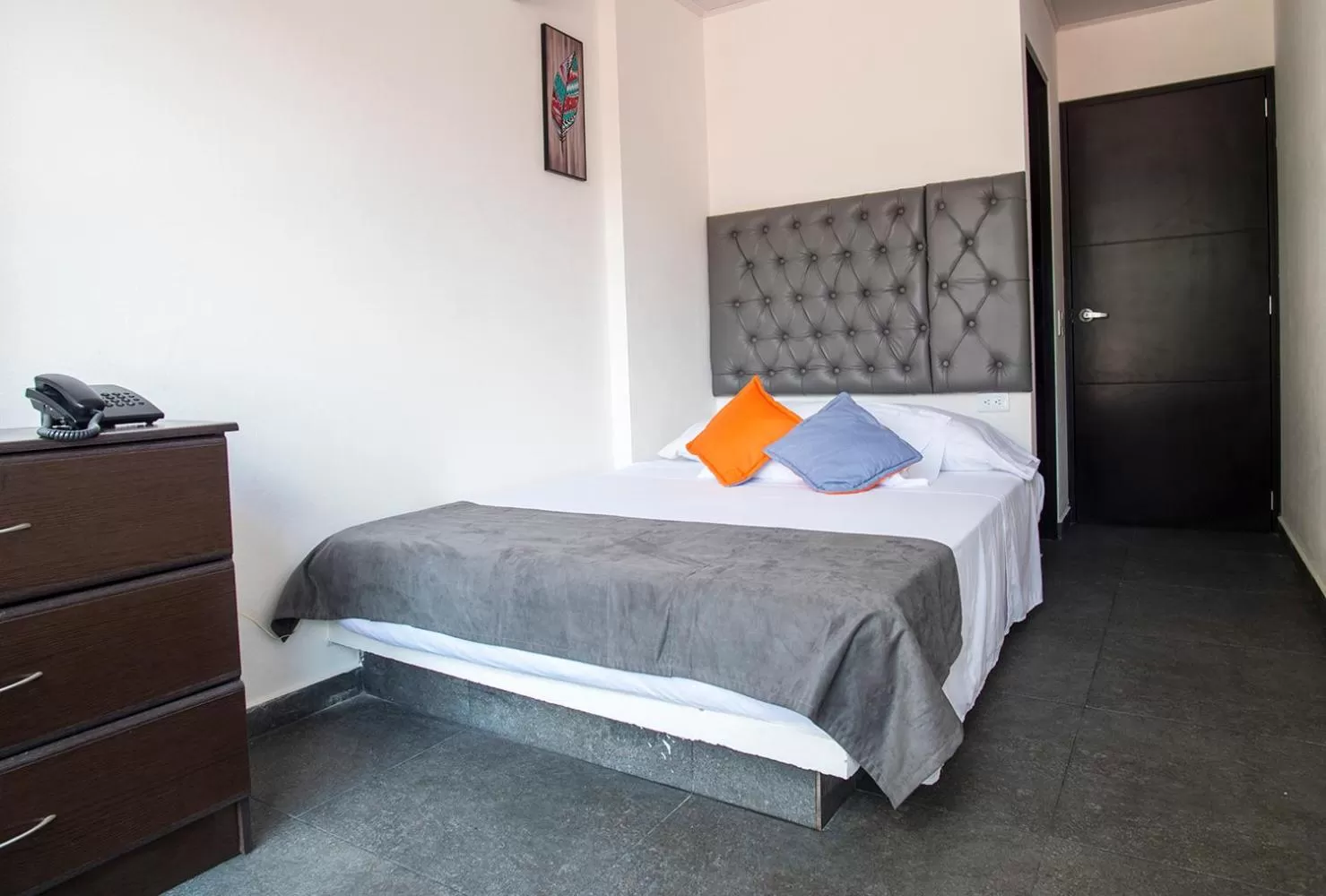 Bed in Hotel Grand H&R