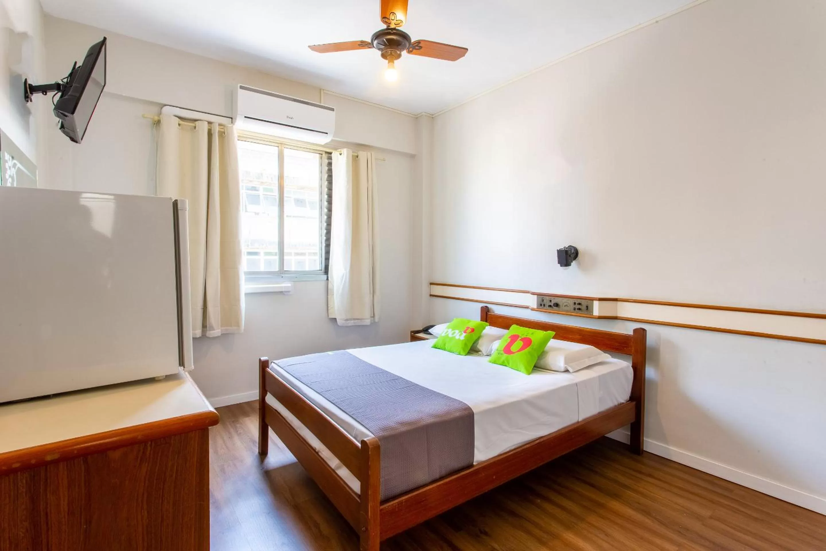 Bedroom, Bed in VOA San José Palace Hotel