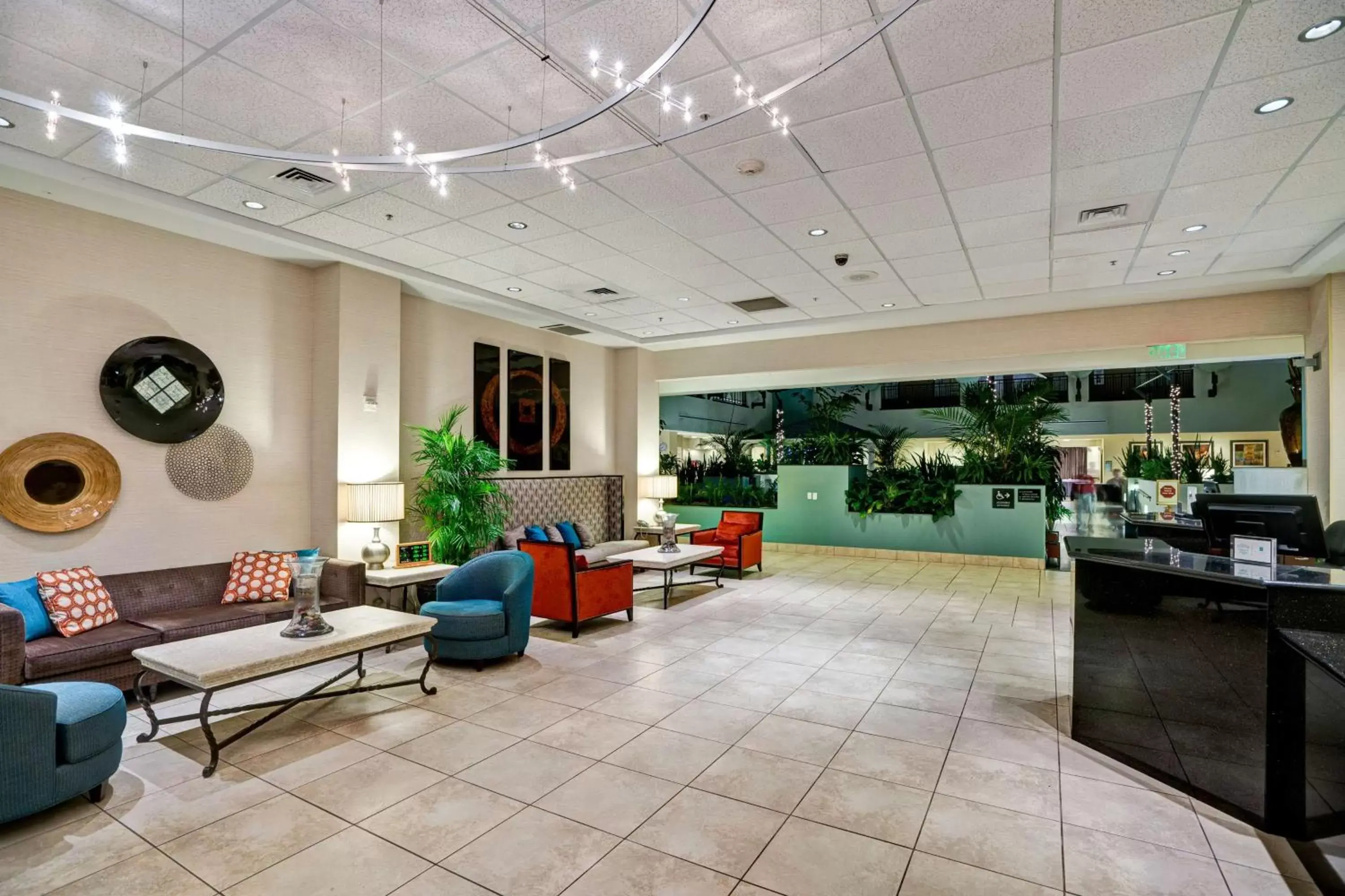 Lobby or reception in Embassy Suites Fort Myers - Estero