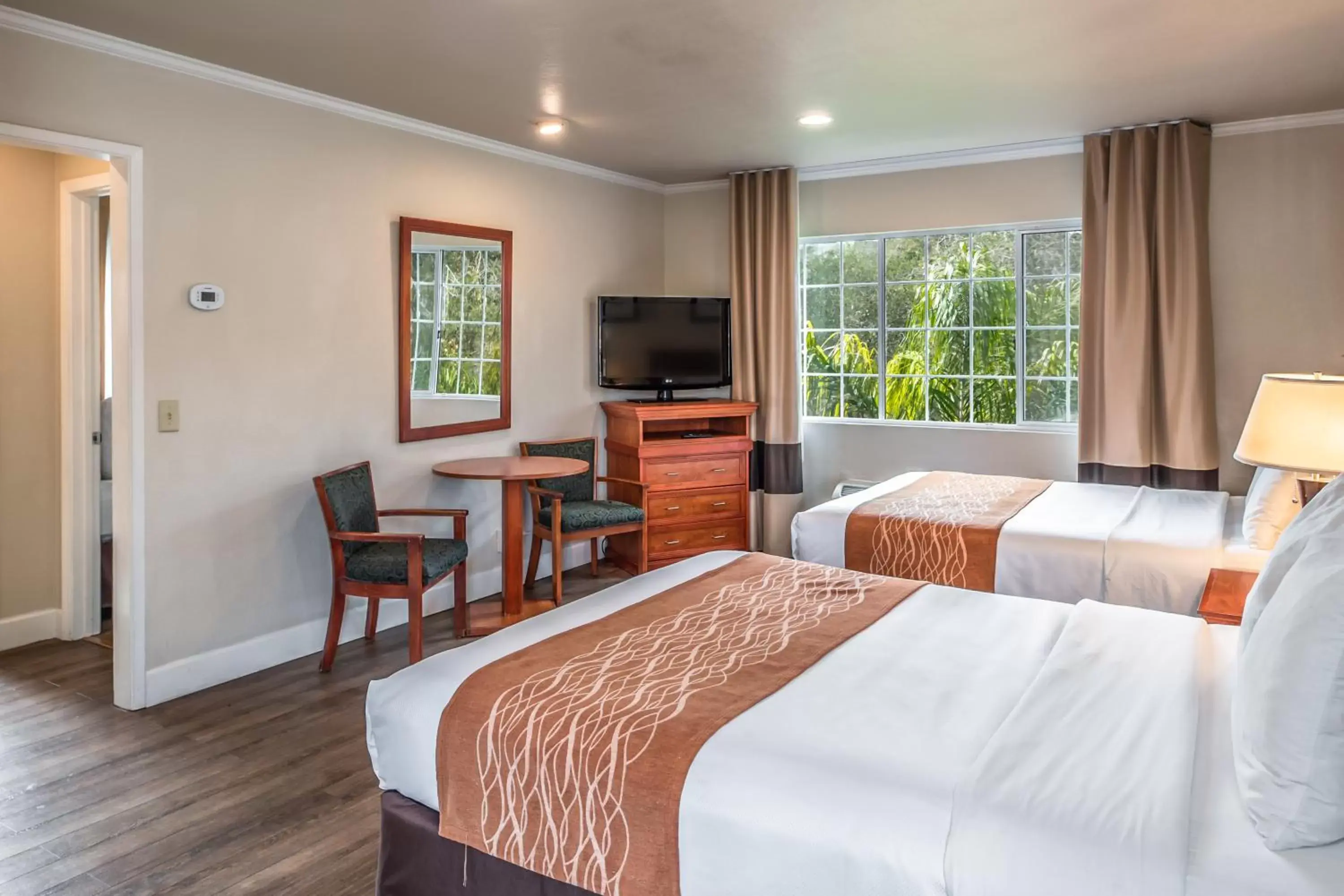 Standard Room with Two Queen Beds - Non Smoking in The Inn at 1252 Monterey Standard Room with Two Queen Beds - Non Smoking in The Inn at 1252 Monterey