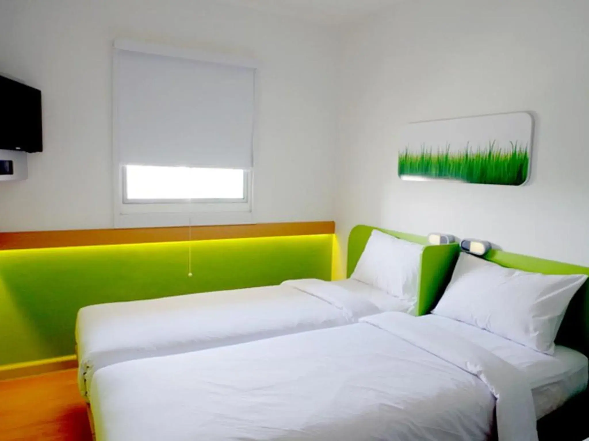 Bed in Ibis Budget Surabaya Airport