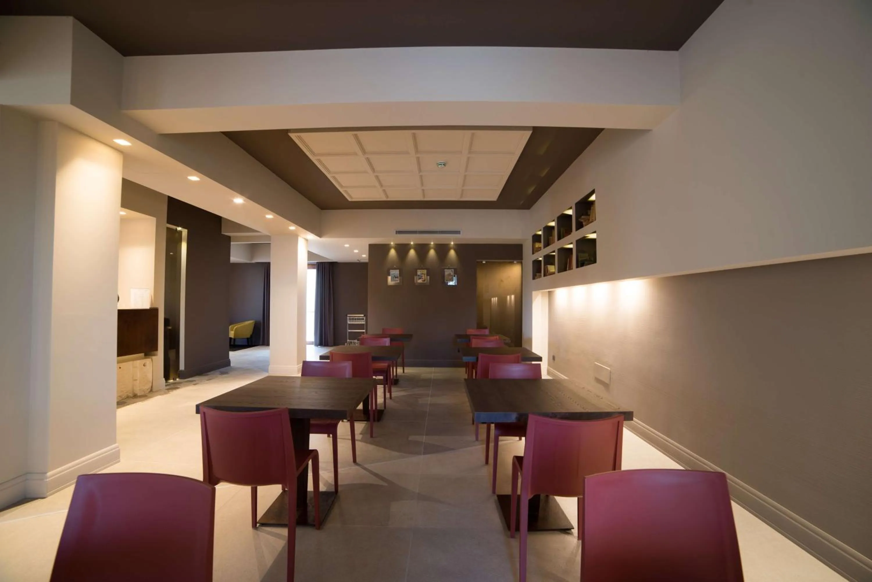 Communal lounge/ TV room in Best Western Plus Hotel Terre di Eolo