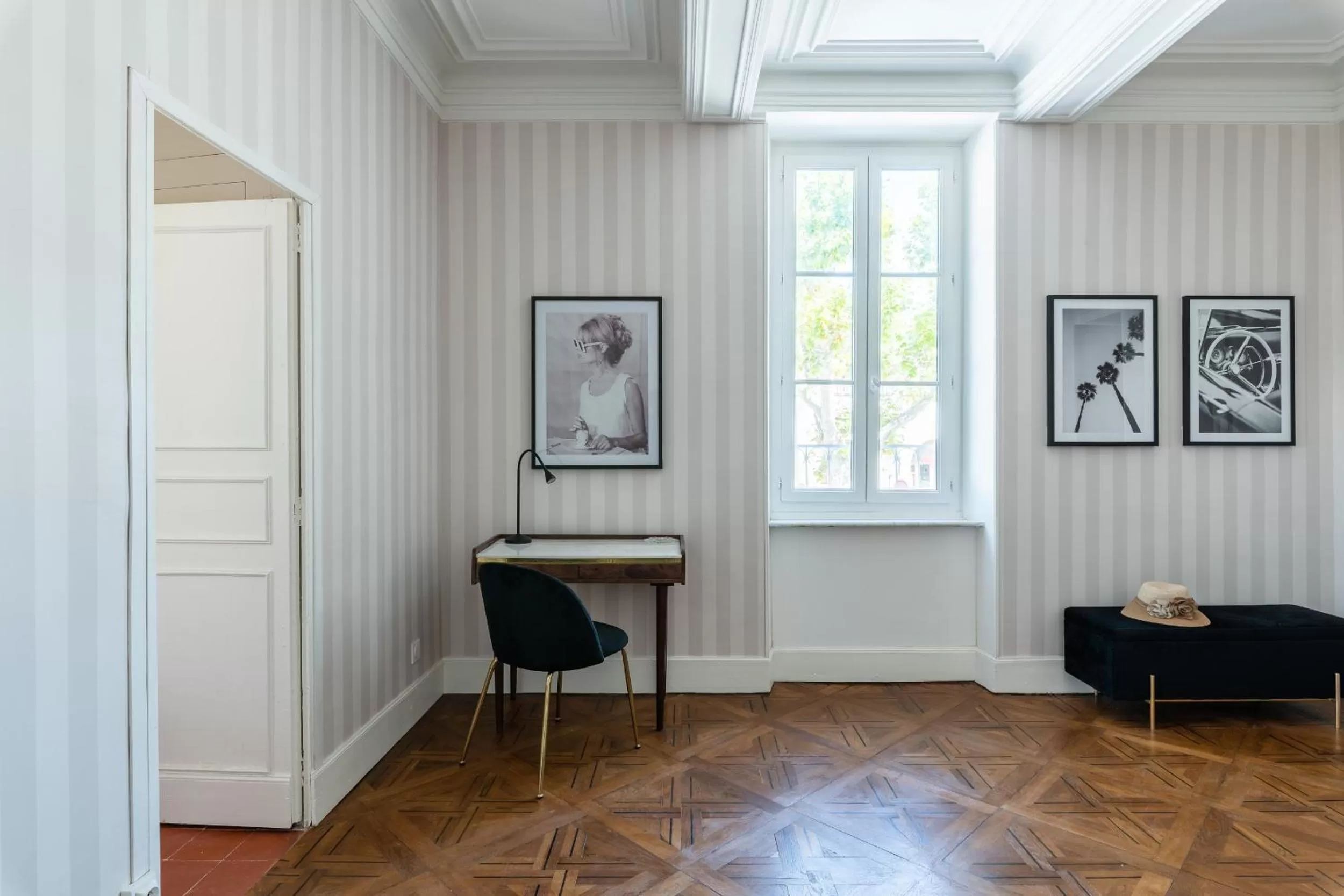 Seating area in Maison d'hôtes ÔVillage