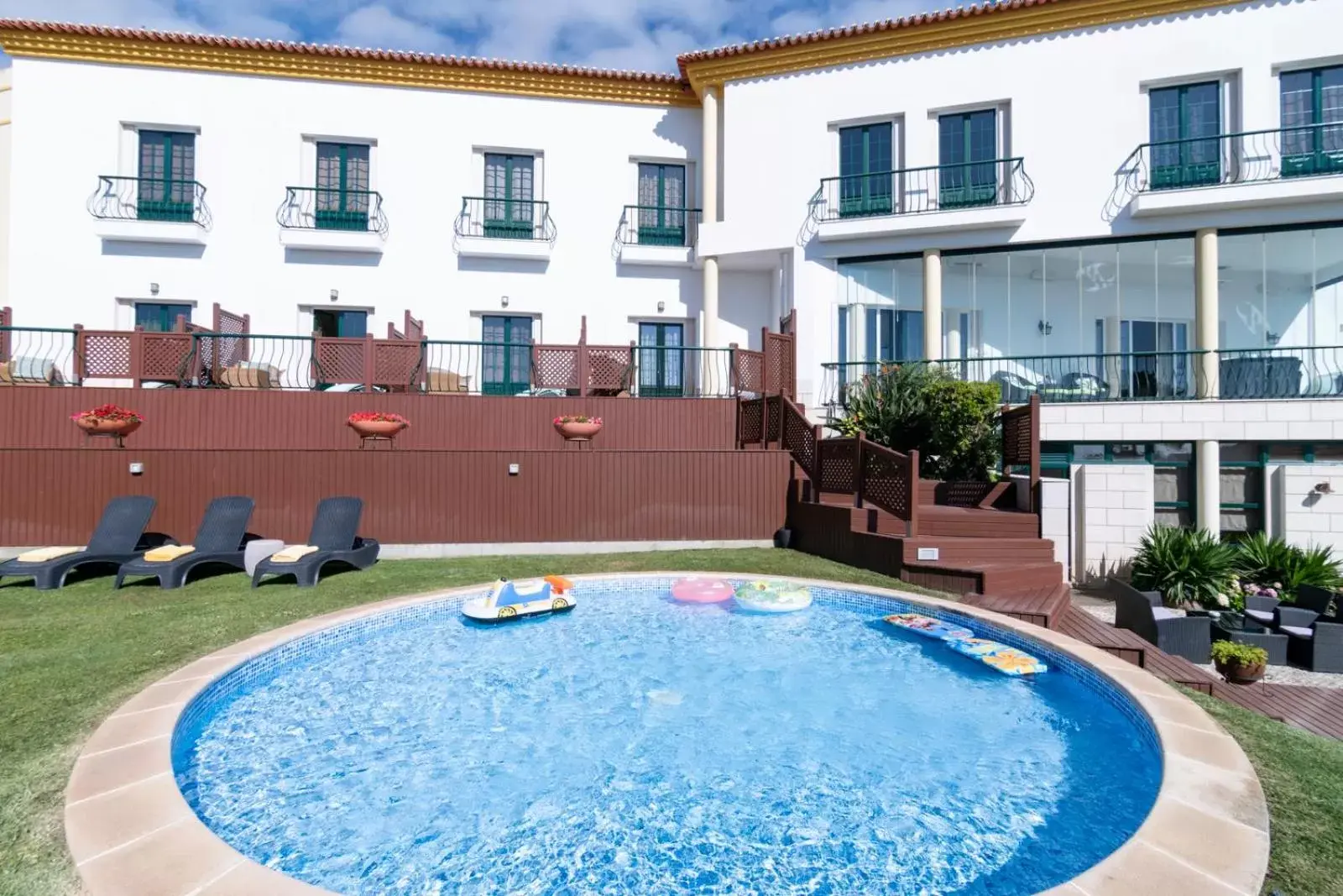 Swimming Pool in Hotel Dom Vasco