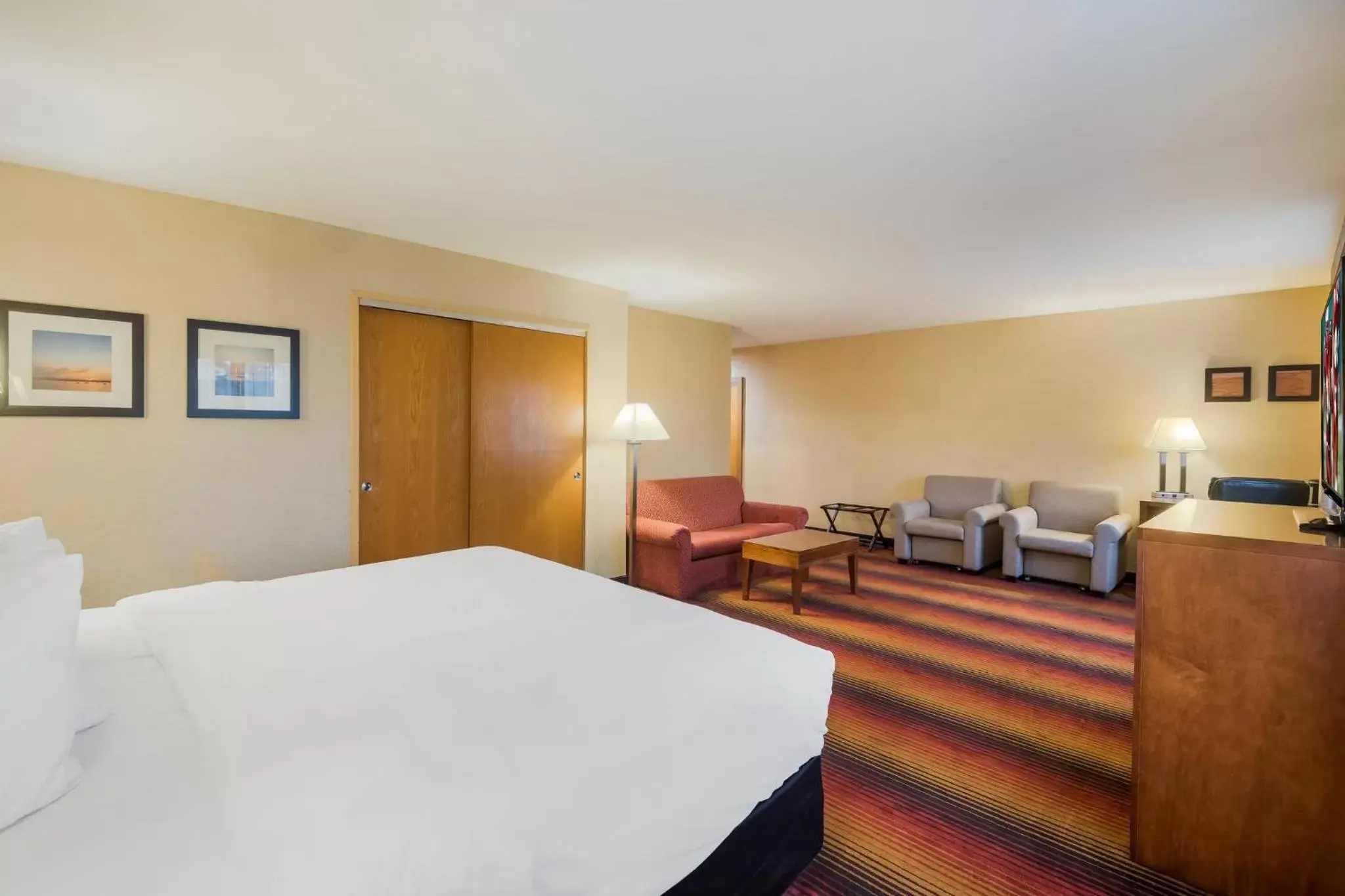 Bedroom in Red Roof Inn Fairfield